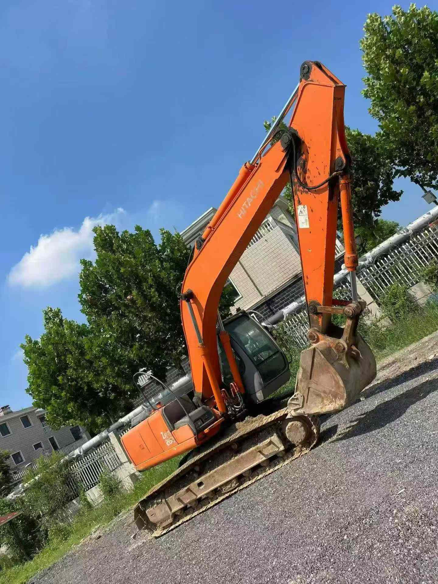 Buy Hitachi ZX200-6 Used Excavator / 3