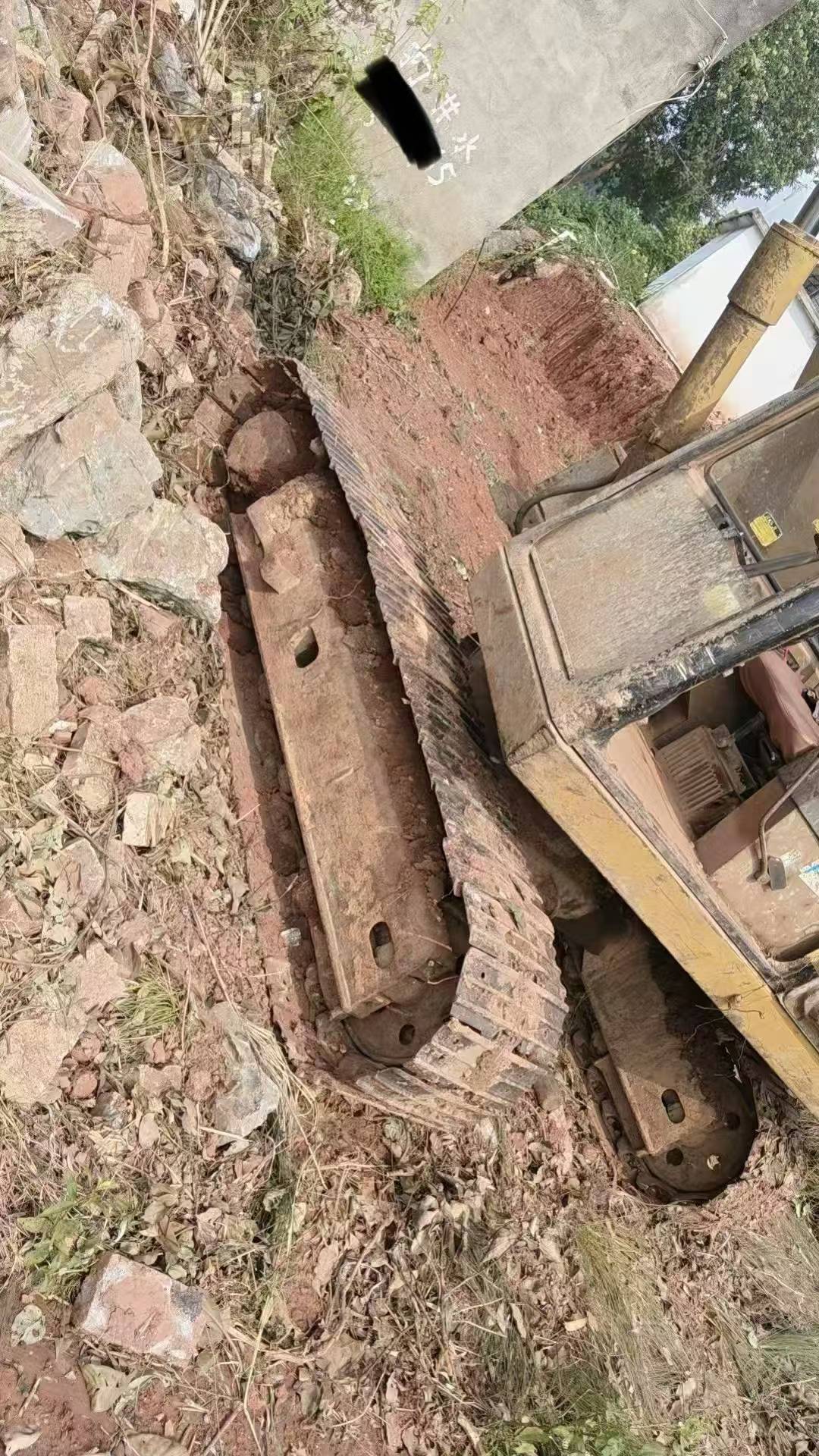 Comprar Caterpillar E70B Usado Excavadora