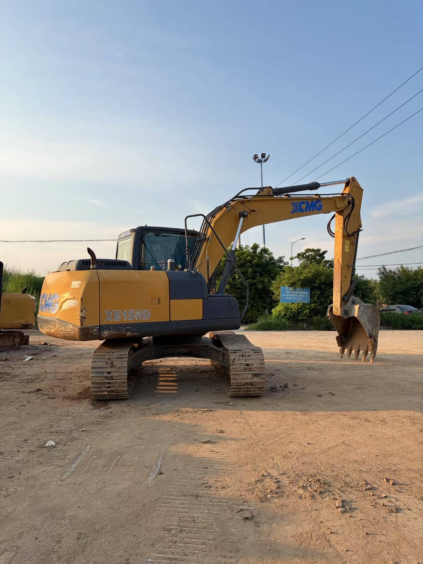 Buy XCMG XE135B Used Excavator / 2 Buy XCMG XE135B Used Excavator / 2