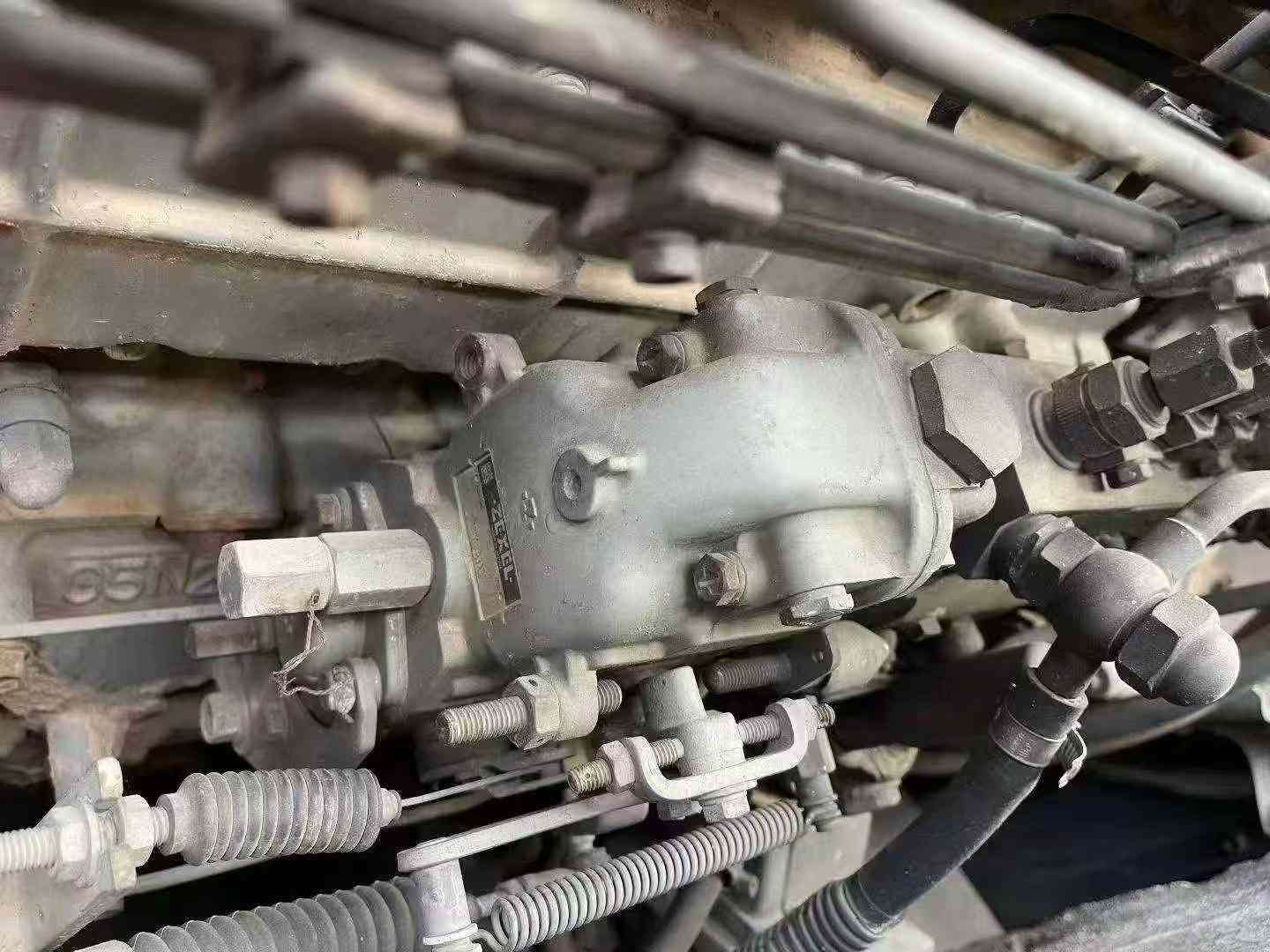 Buy Hitachi ZX200-6 Used Excavator / 6