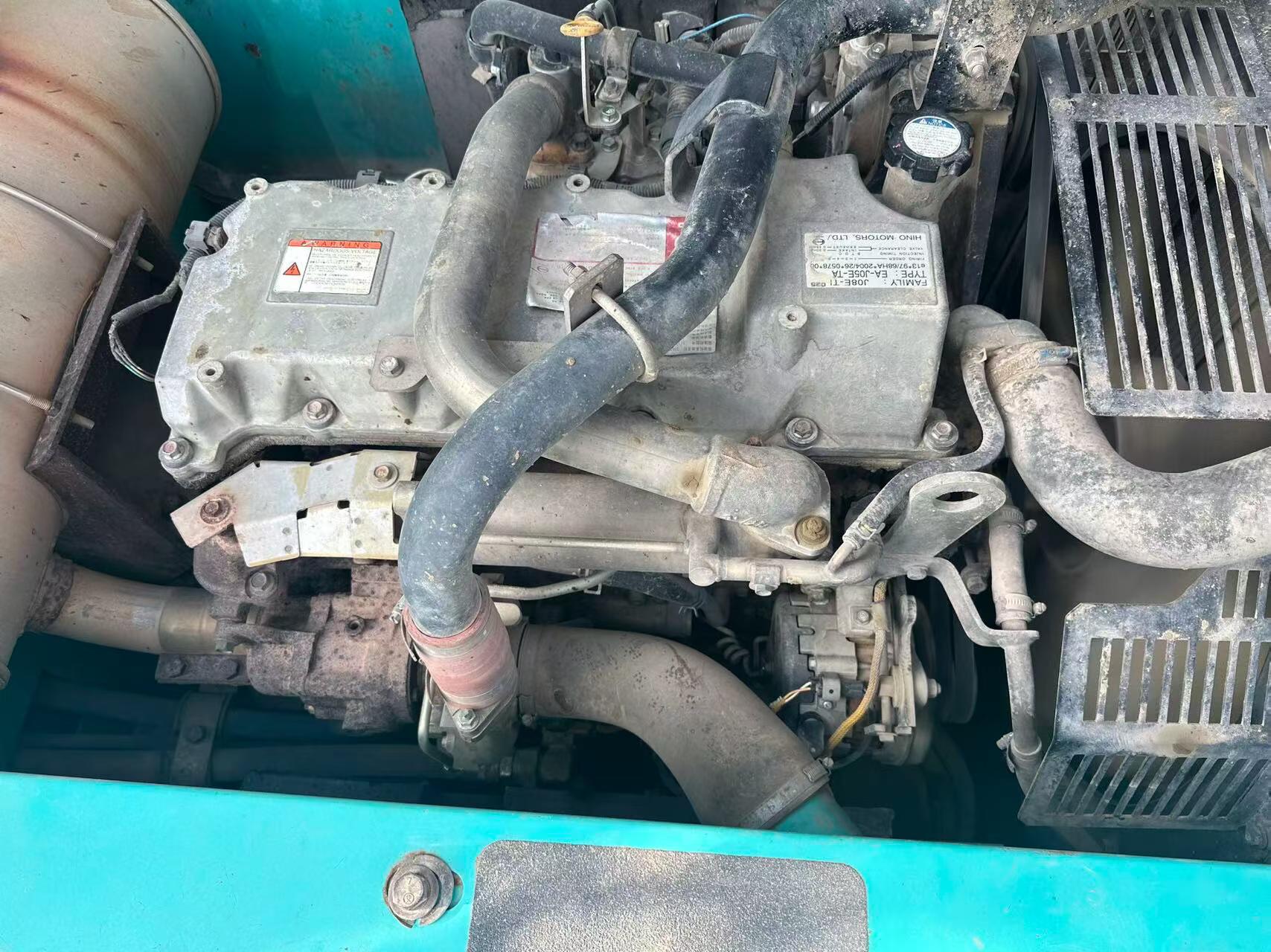 Compre Escavadeira Kobelco SK200-2 Usada / 8