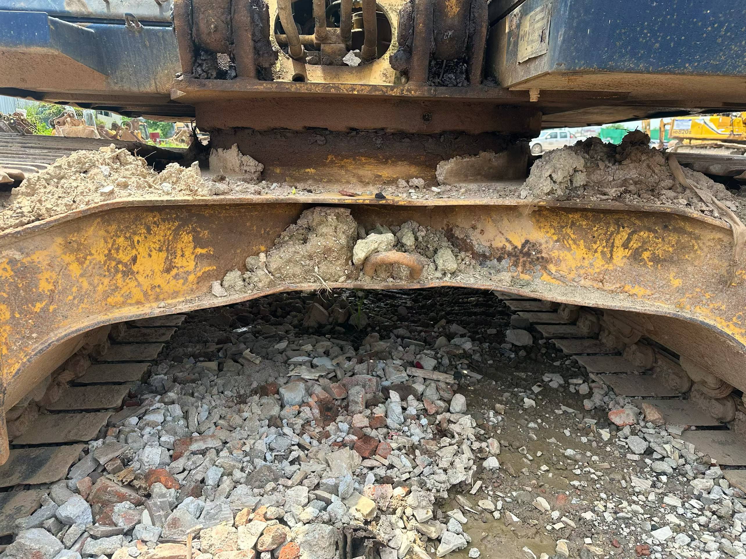 Compre Excavadora Komatsu PC100-5 Usada / 5