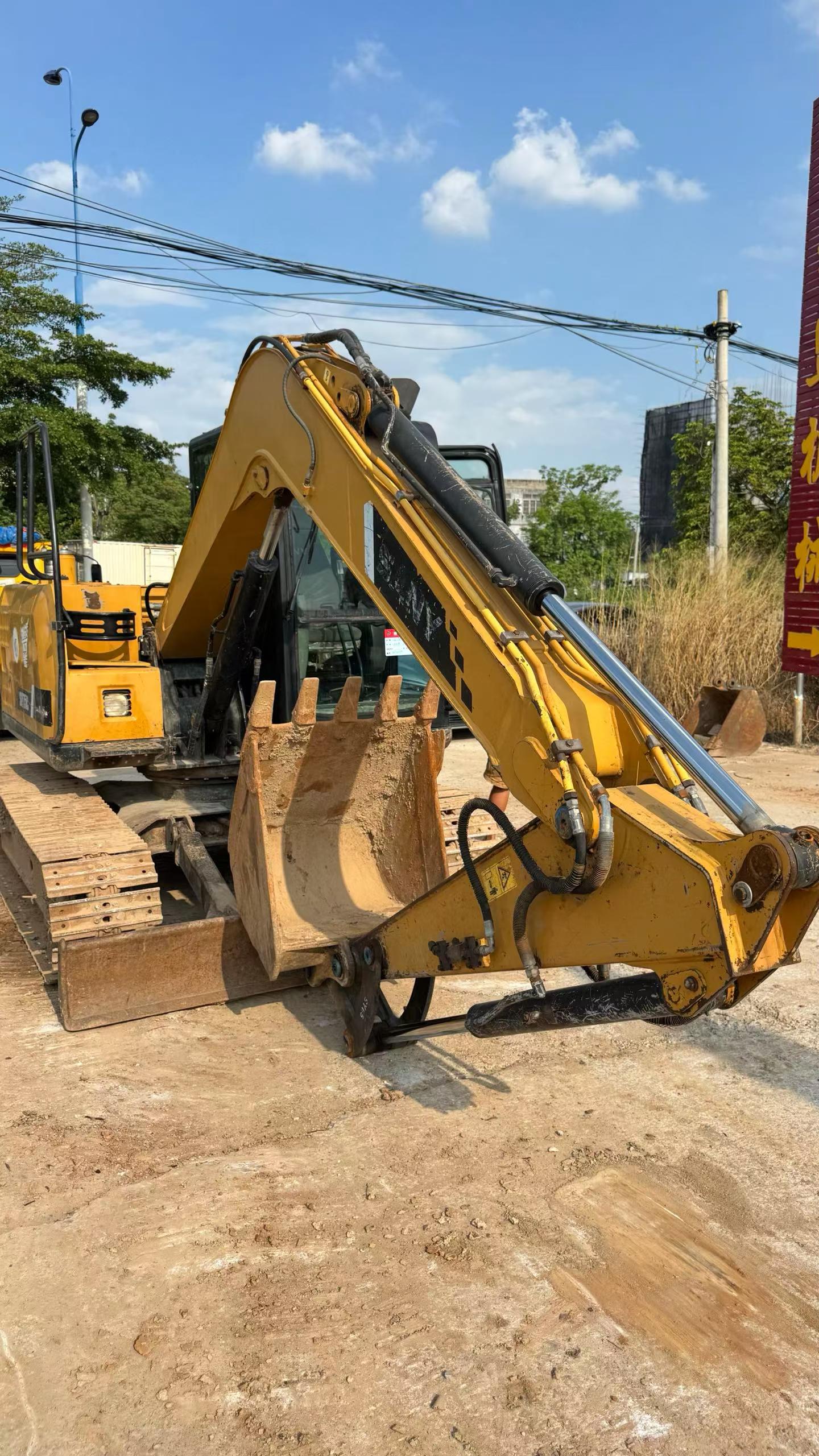 Acheter Pelle Sany SY75 d'occasion / 7