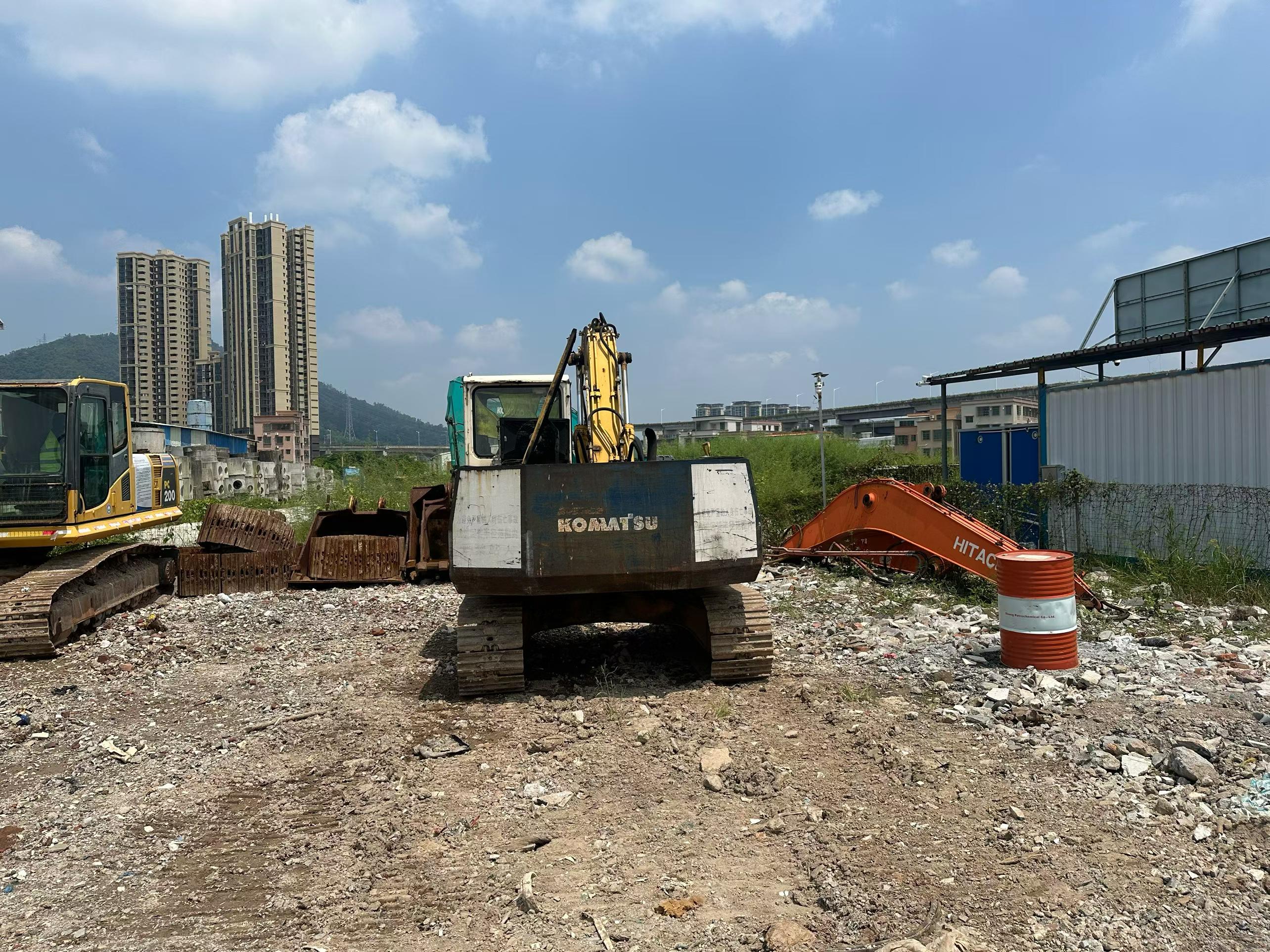 Compre Excavadora Komatsu PC100-5 Usada / 8