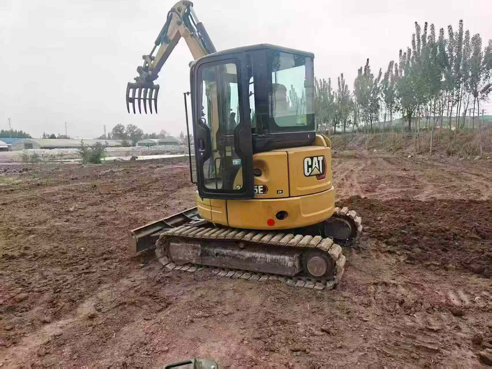 Compre Excavadora Caterpillar 303E Usada / 3