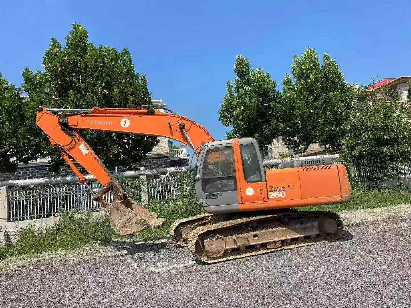 Buy Hitachi ZX200-6 Used Excavator / 2