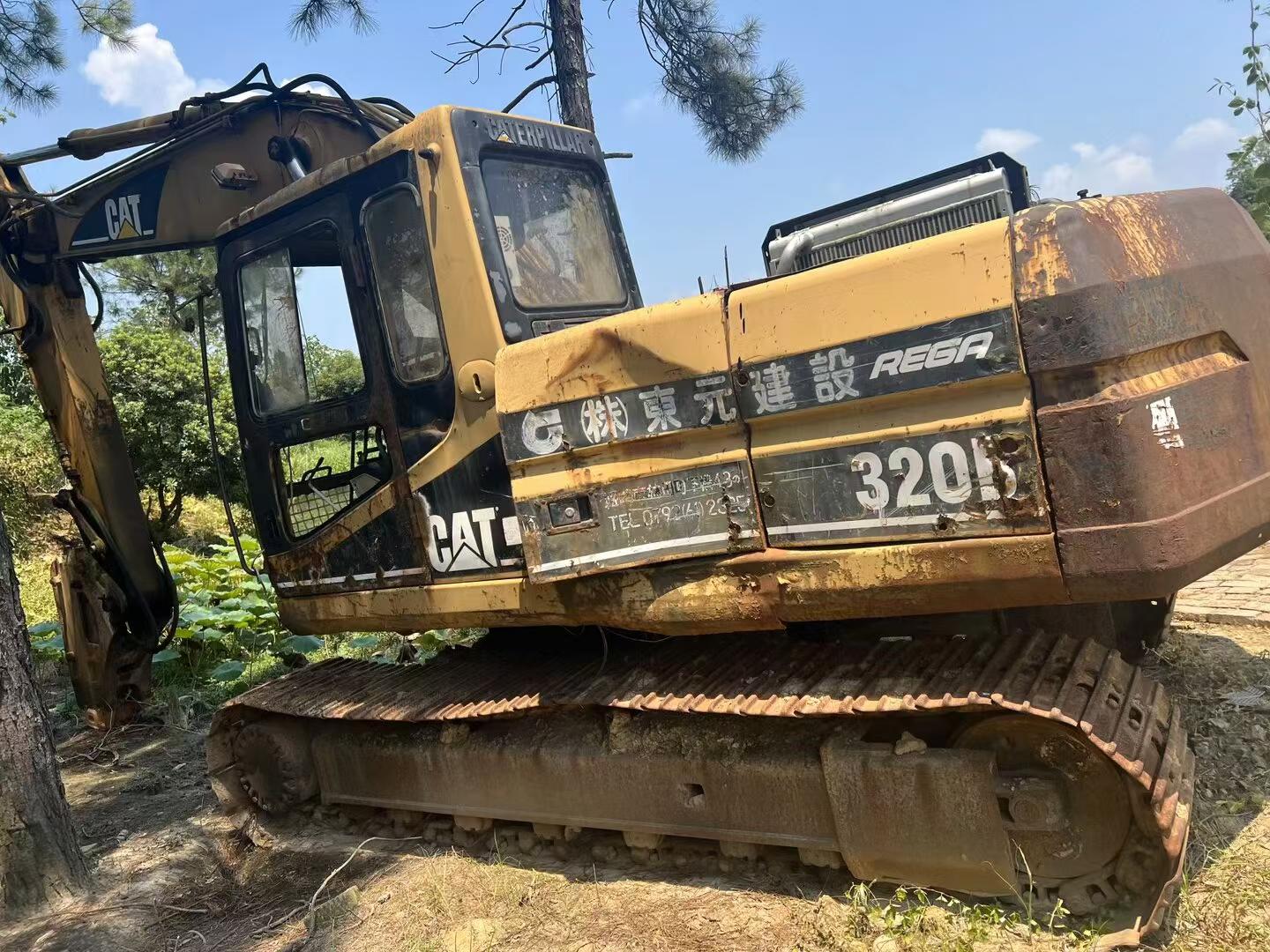 Buy Caterpillar 320A Used Excavator