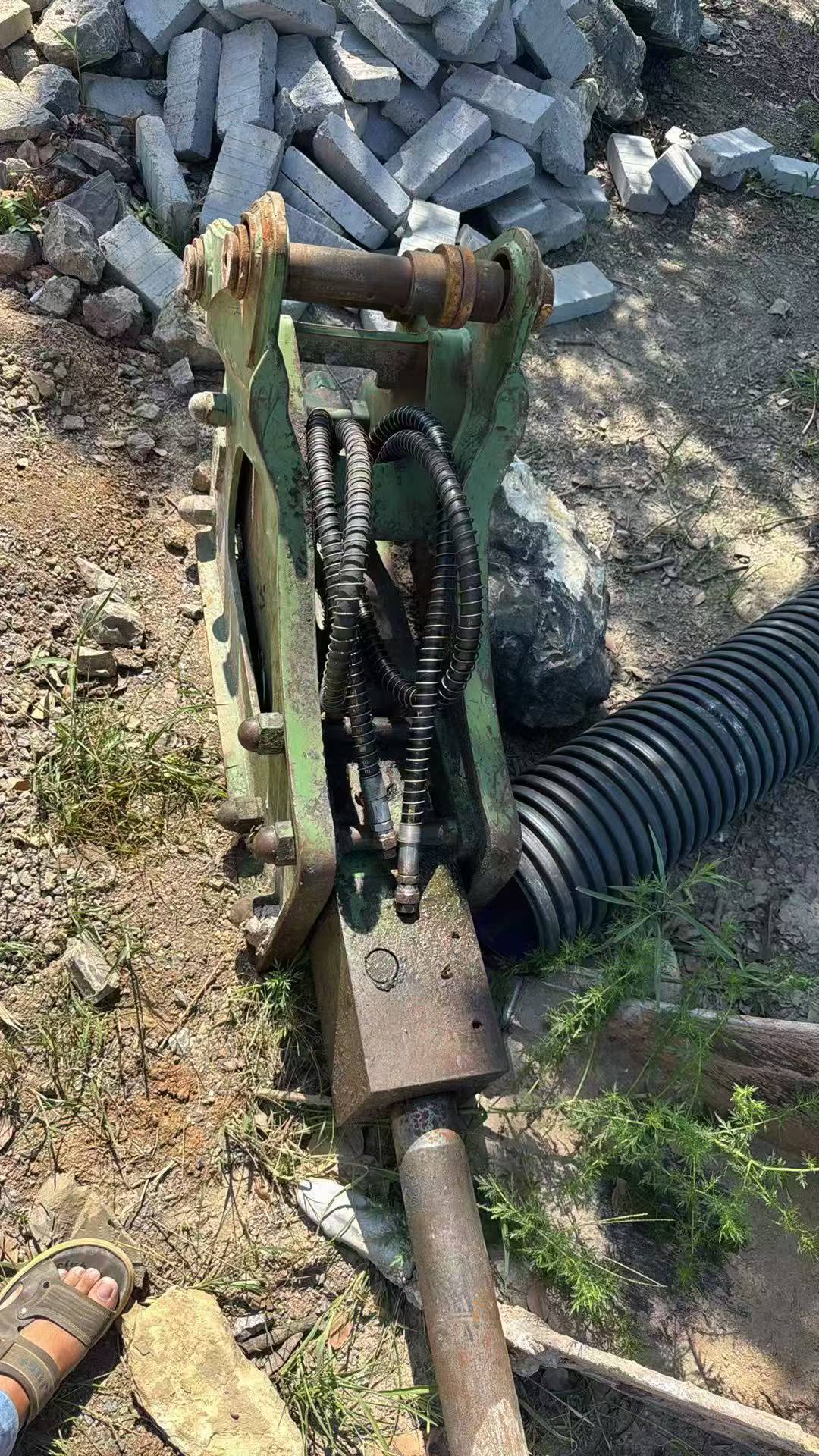 Buy XCMG XE75DA Used Excavator / 5