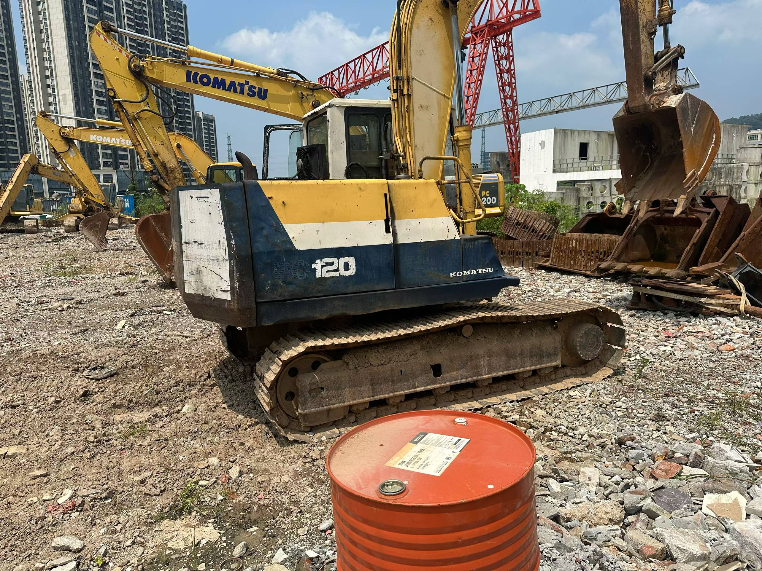 Compre Excavadora Komatsu PC100-5 Usada / 3