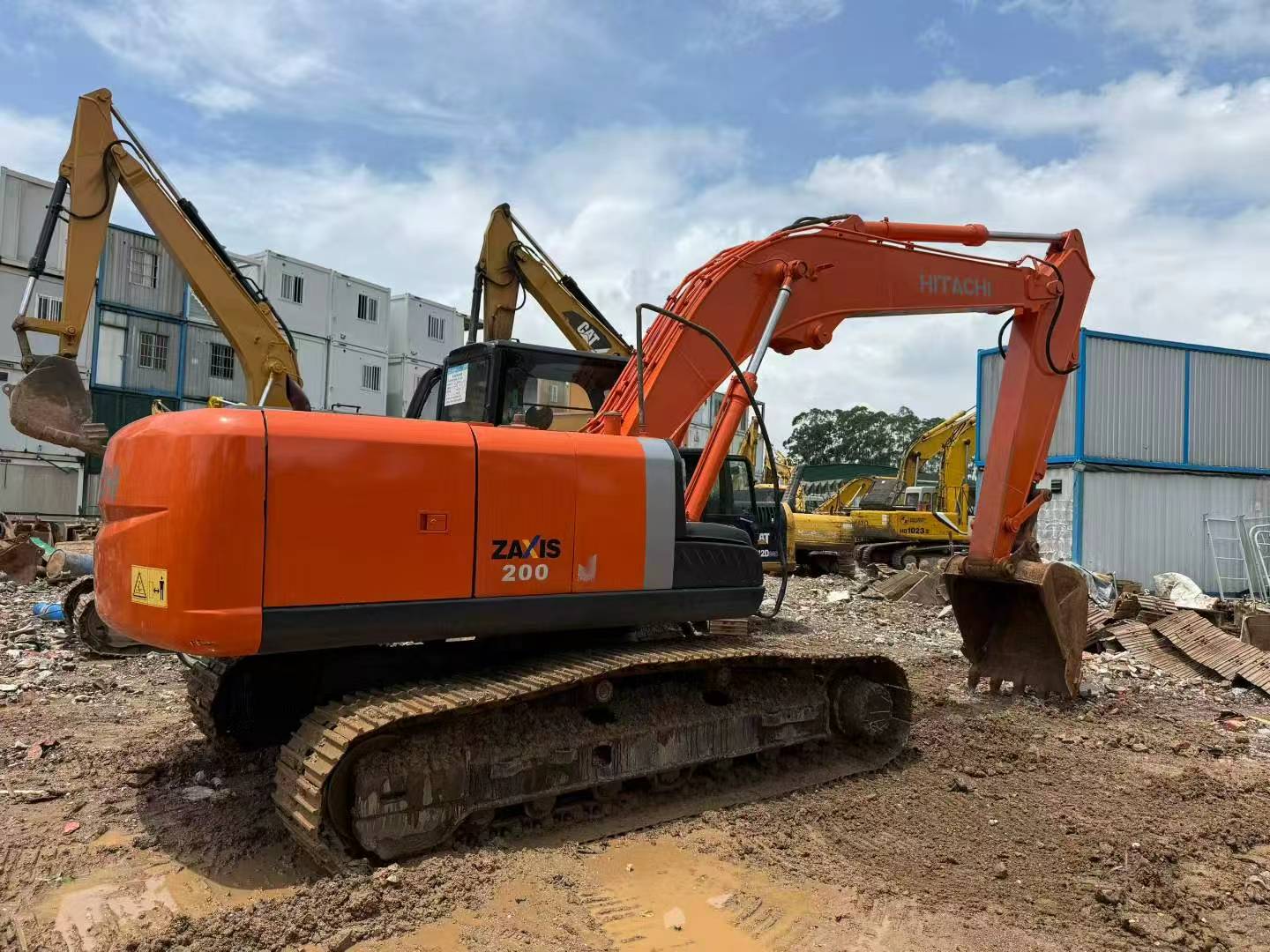 Buy Hitachi EX200 Used Excavator