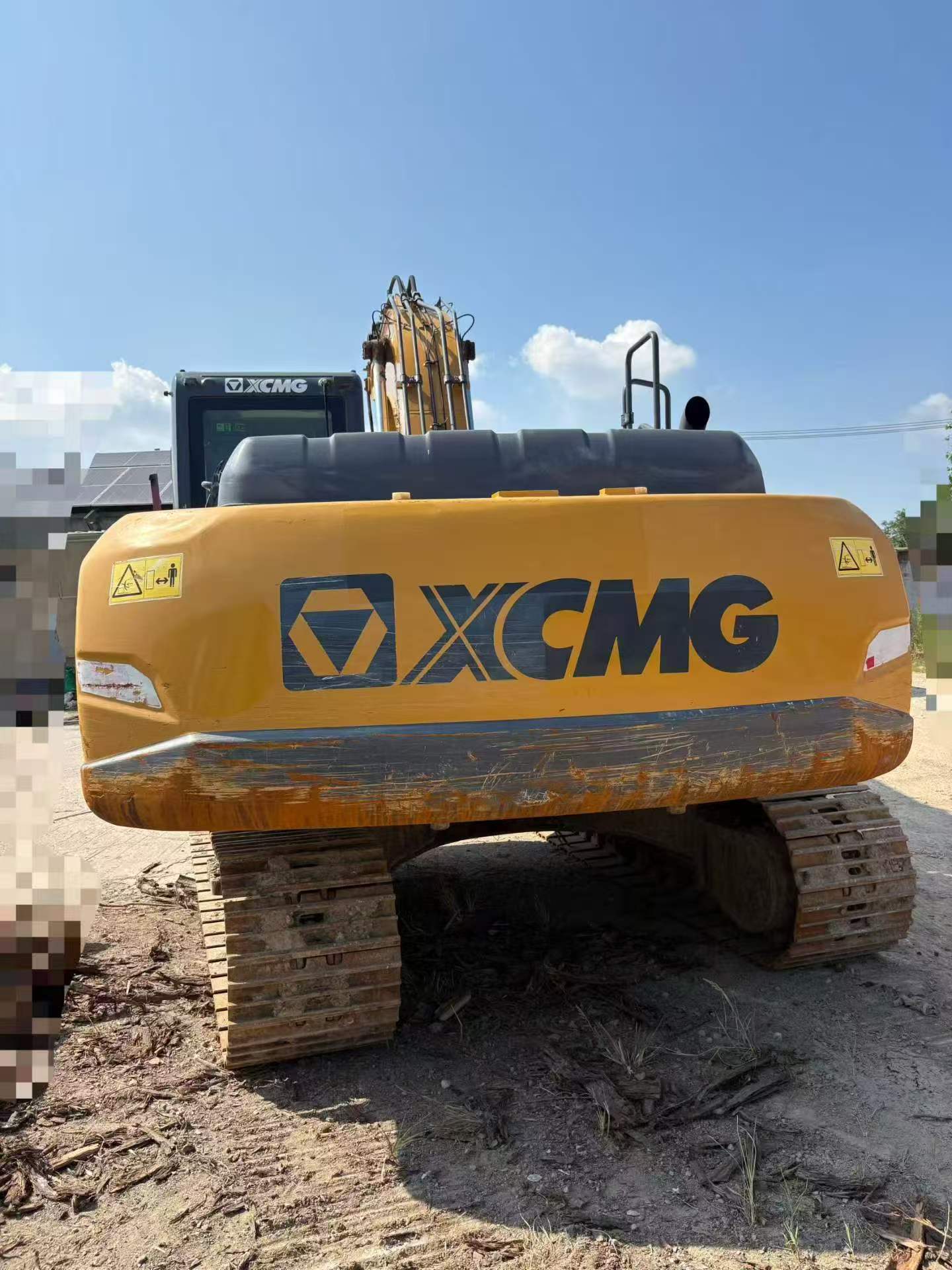 Buy XCMG XE210 Used Excavator / 3