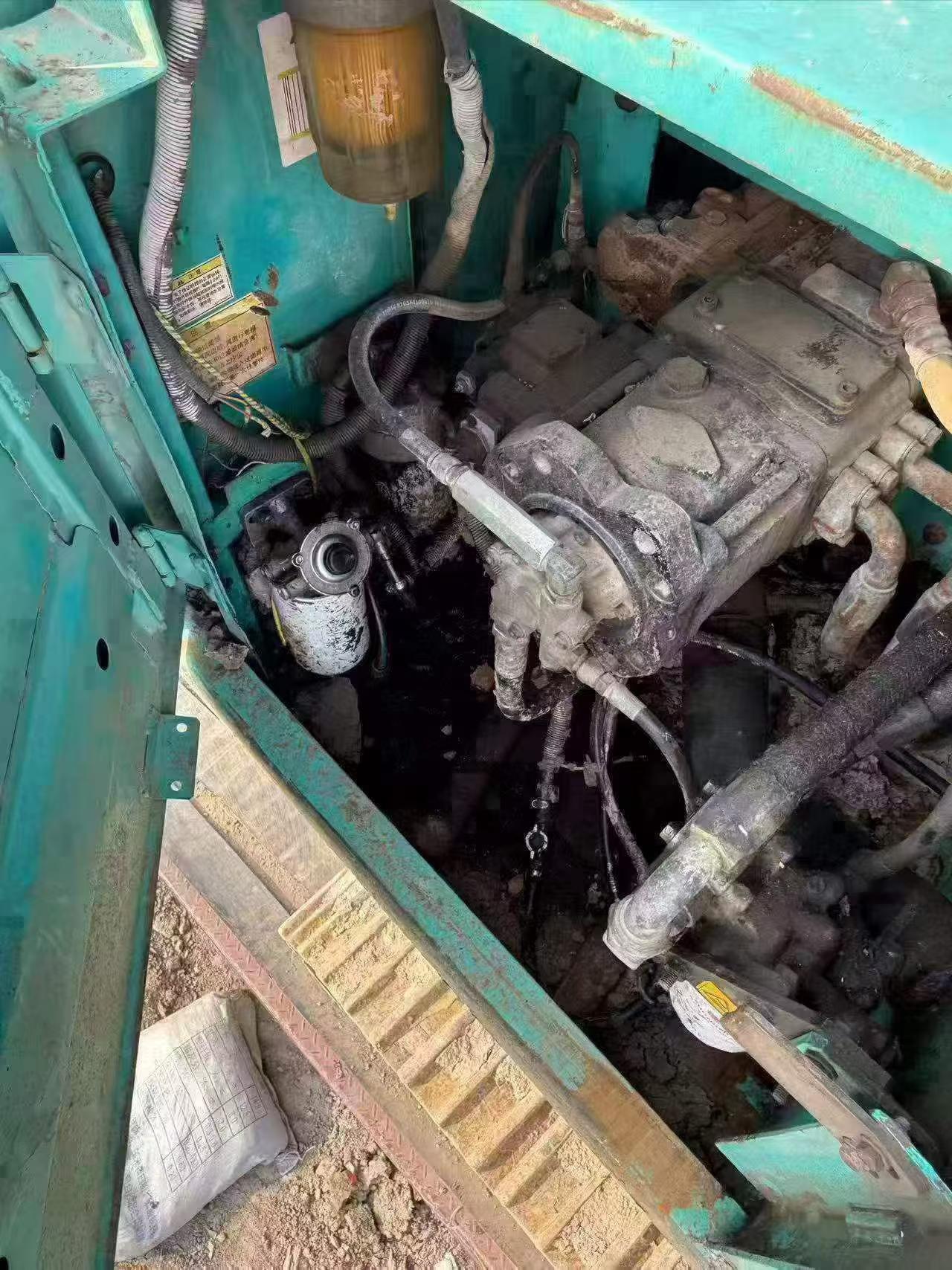 Compre Excavadora Kobelco SK2008 Usada / 9