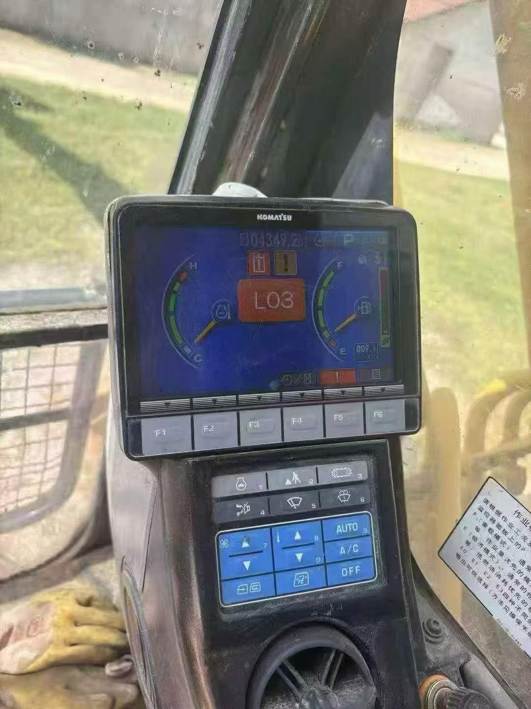 Compre Excavadora Komatsu PC240-6 Usada / 9 Compre Excavadora Komatsu PC240-6 Usada / 9