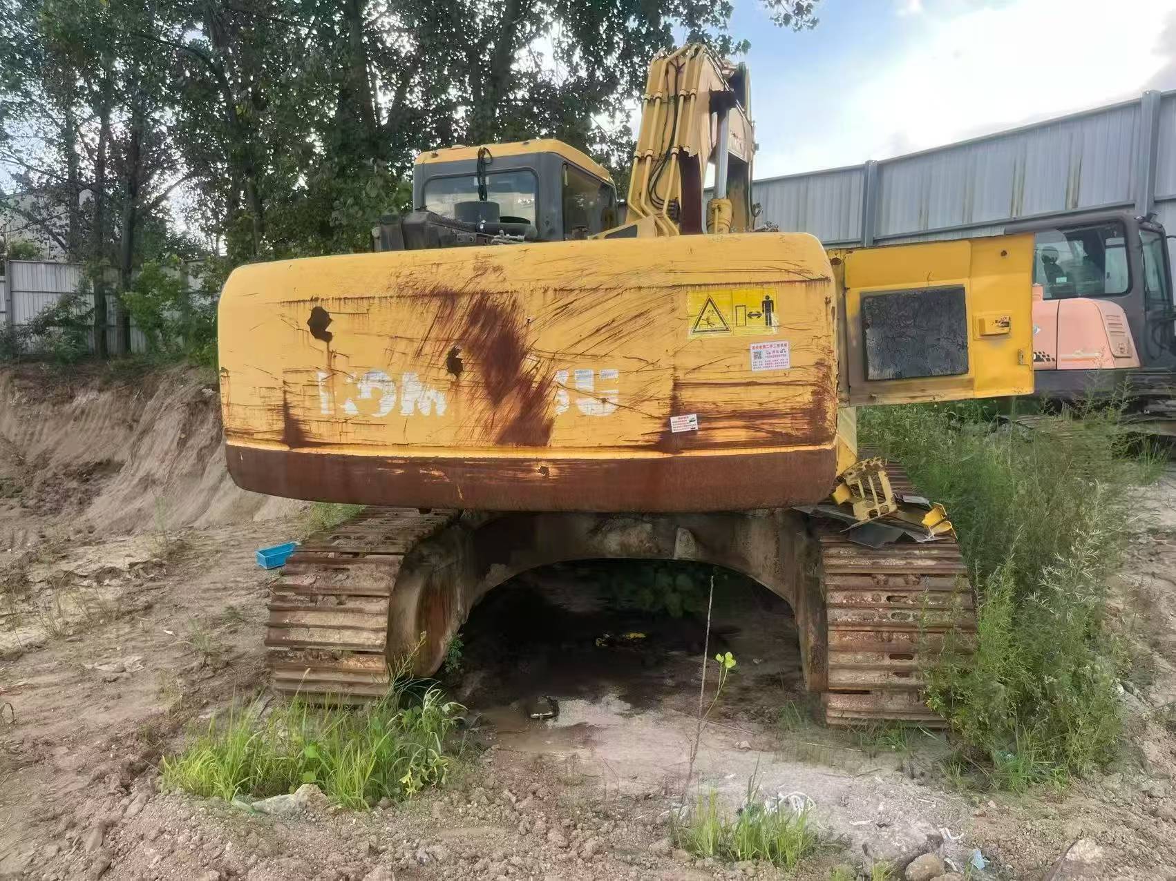 Compre Excavadora Komatsu PC270-7 Usada / 7 Compre Excavadora Komatsu PC270-7 Usada / 7