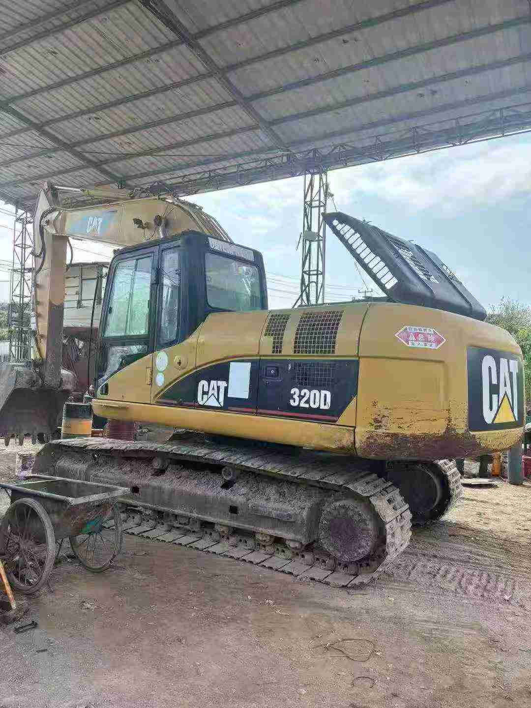 Buy Caterpillar 320A Used Excavator