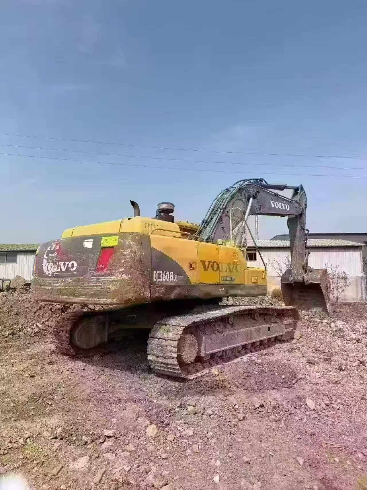 شراء حفارة Volvo EC360BL مستعملة / 3