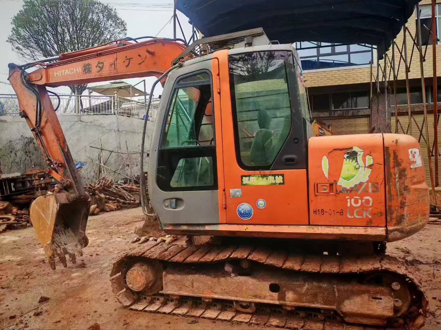Buy Hitachi ZX80 Used Excavator