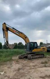 Buy XCMG XE200 Used Excavator / 3 Buy XCMG XE200 Used Excavator / 3