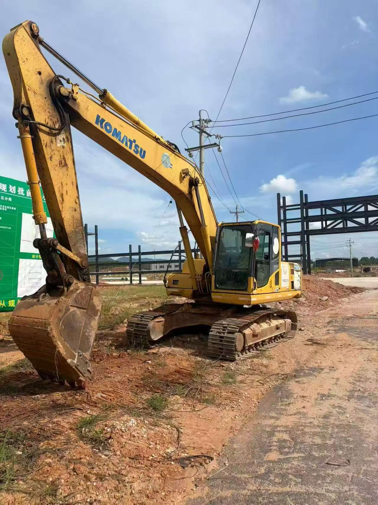 Comprar Komatsu PC200-8N1 Usado Excavadora Comprar Komatsu PC200-8N1 Usado Excavadora