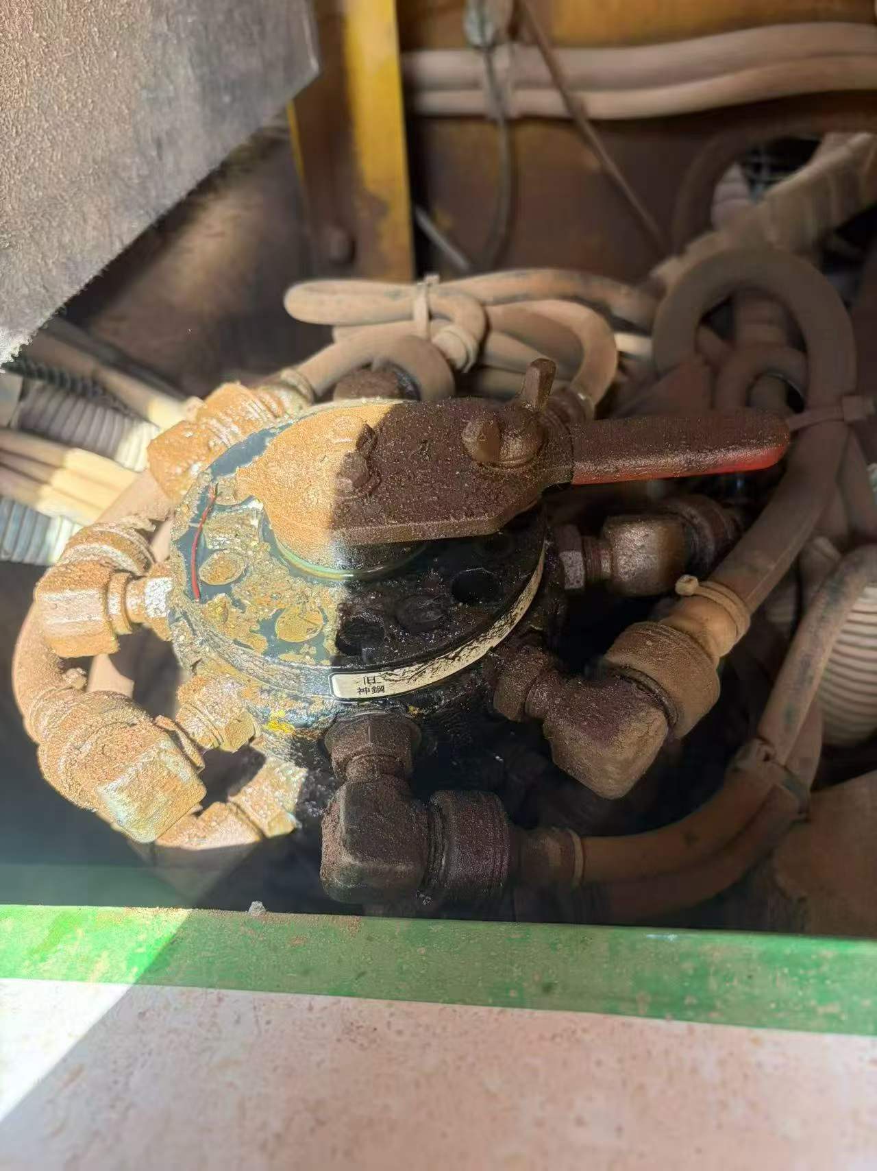 Compre Excavadora Komatsu PC200-8N1 Usada / 6 Compre Excavadora Komatsu PC200-8N1 Usada / 6