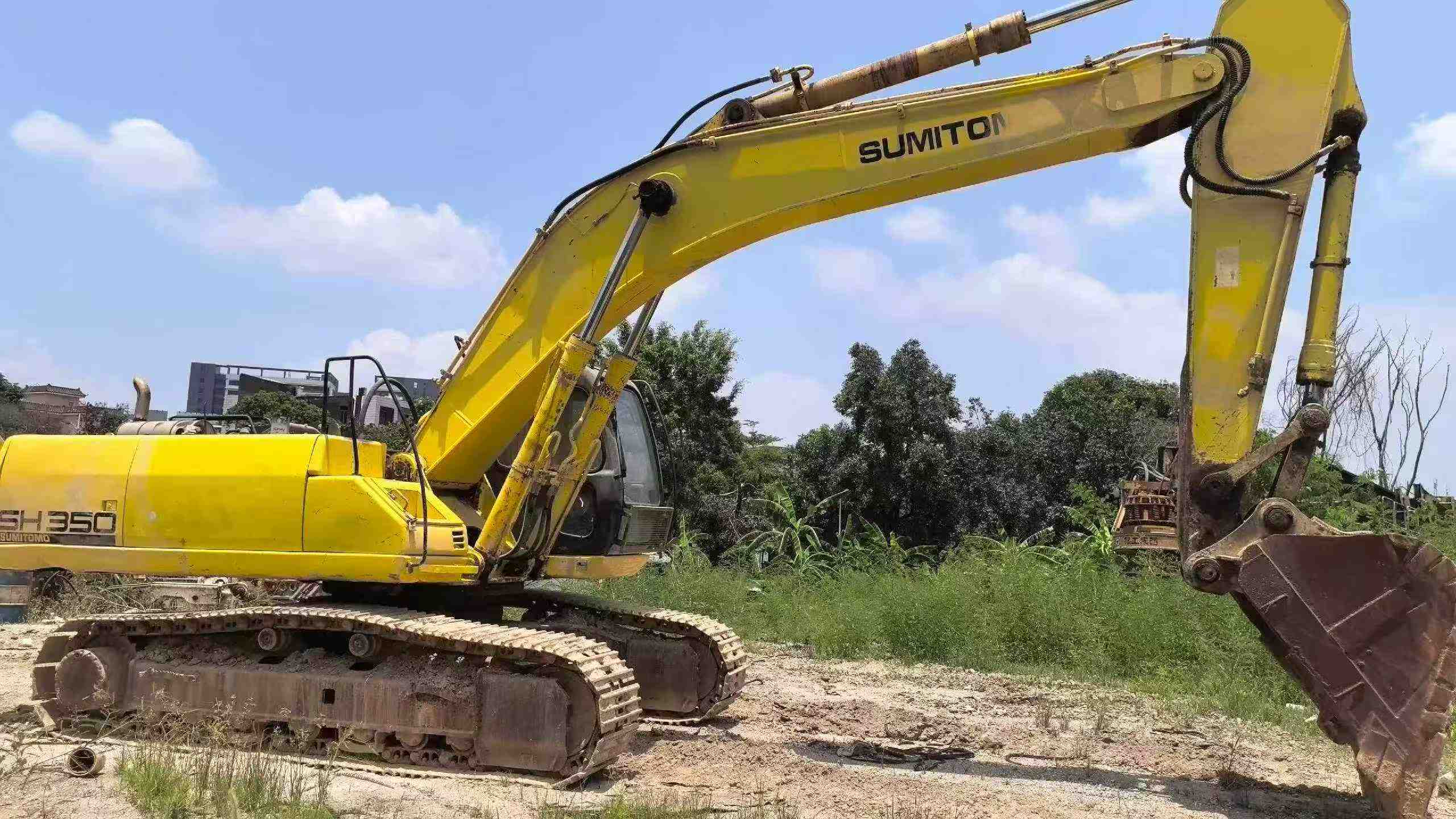 Buy Sumitomo SH350-3B Used Excavator / 2