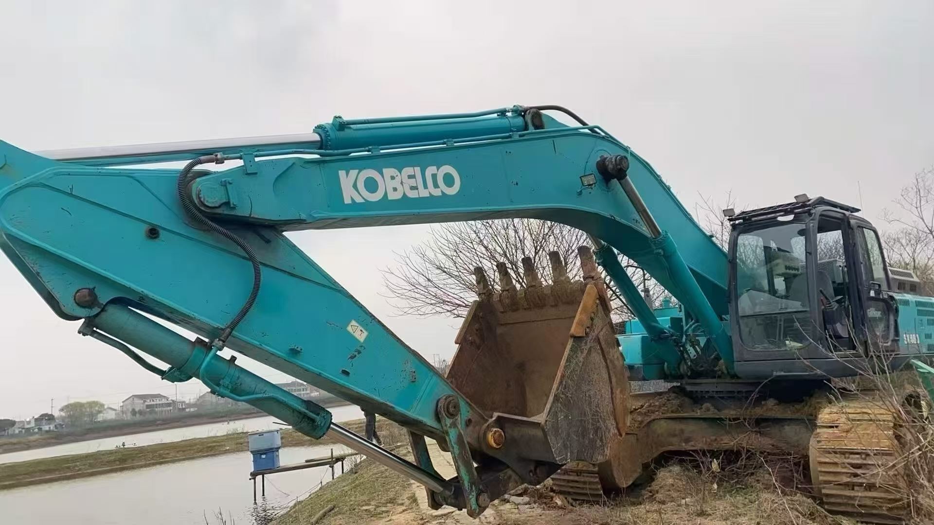 Acheter Pelle Kobelco SK460-8 d'occasion / 8