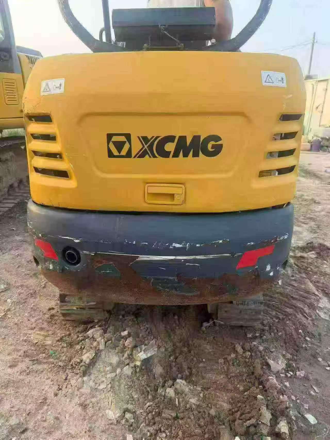 Купить Подержанный Экскаватор XCMG ZL20E(D) / 5 Купить Подержанный Экскаватор XCMG ZL20E(D) / 5