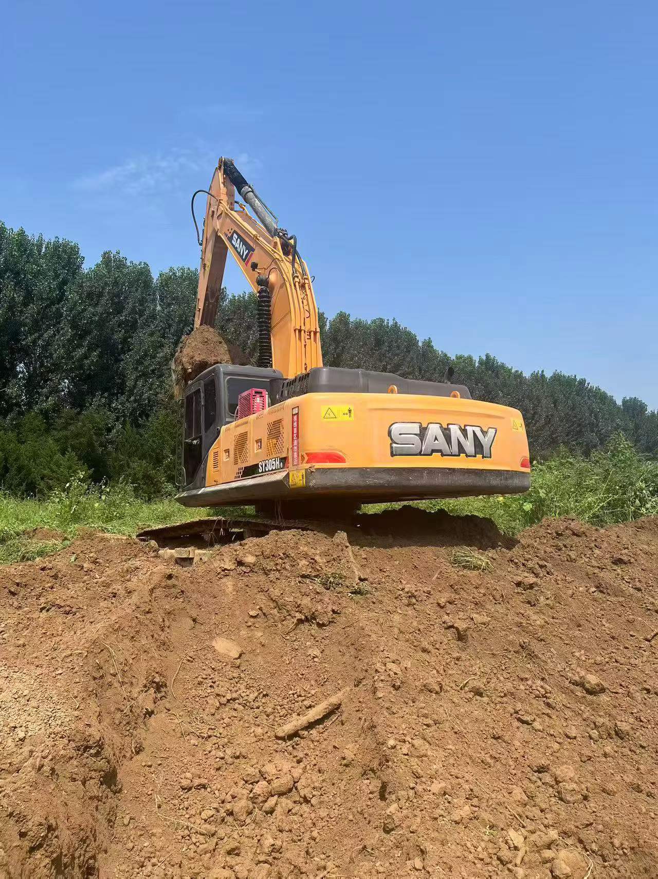 Buy Sany SY305-9 Used Excavator / 2
