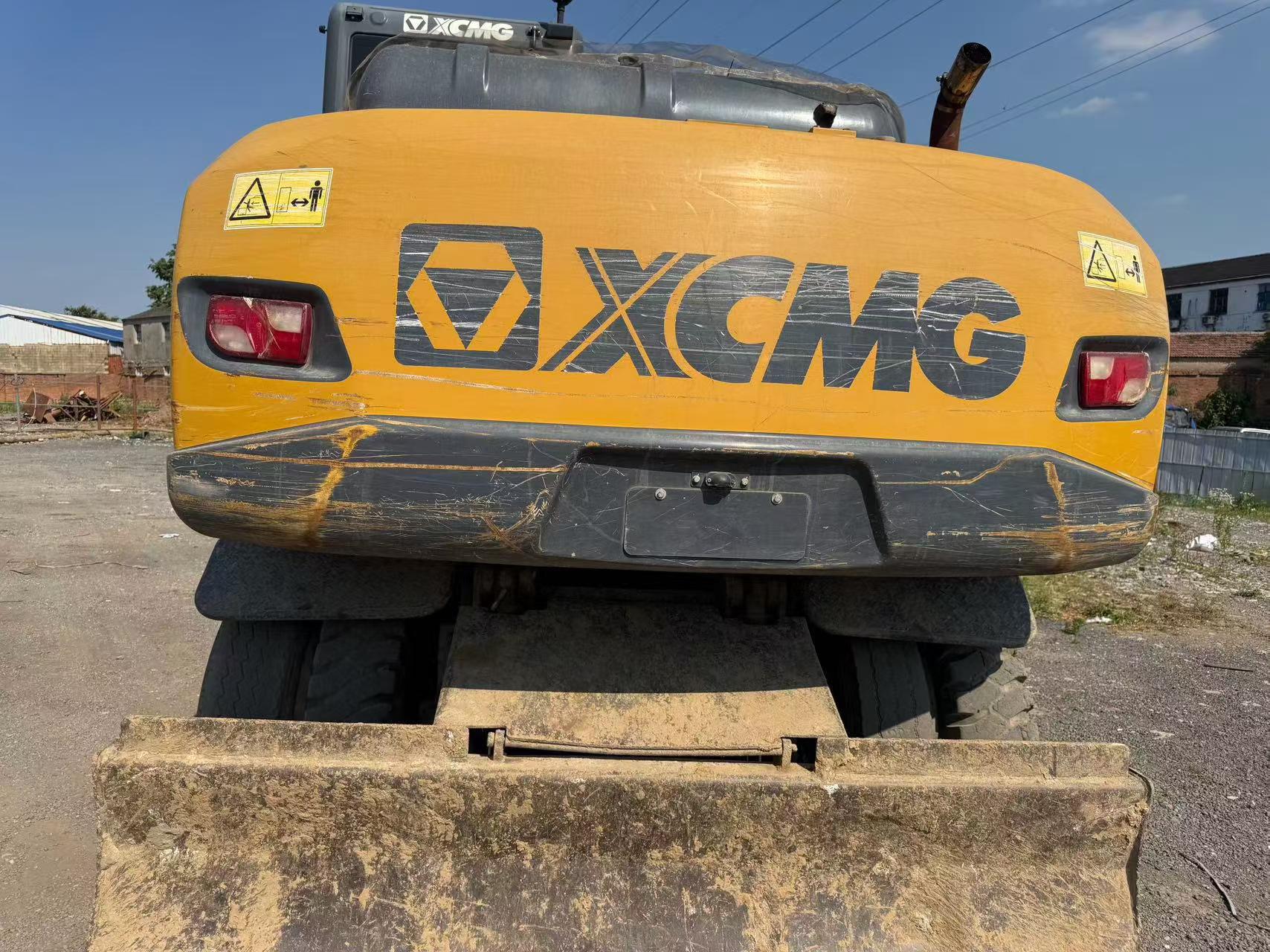 Compre Excavadora XCMG XE150 Usada / 2