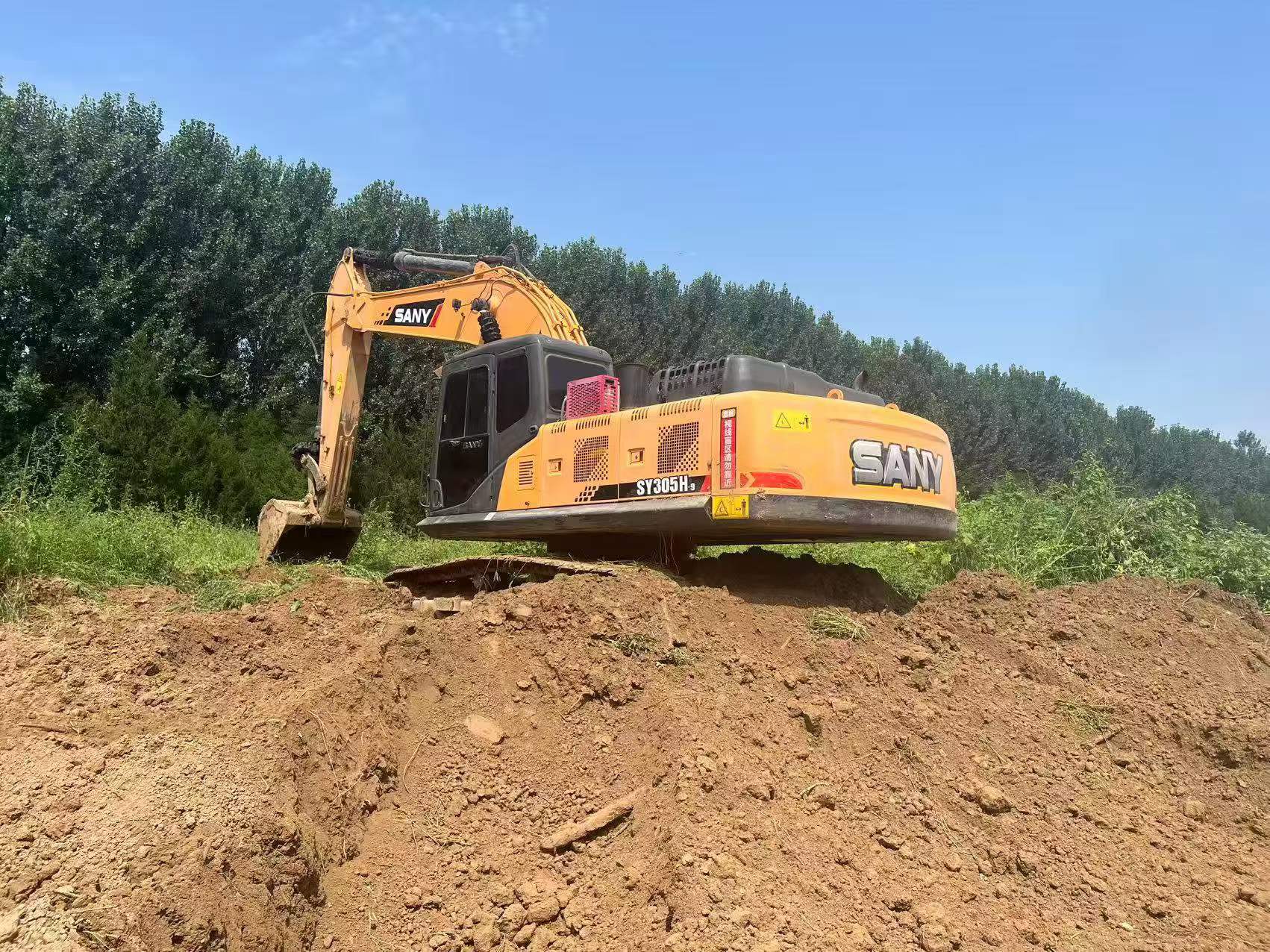 Buy Sany SY305-9 Used Excavator / 4
