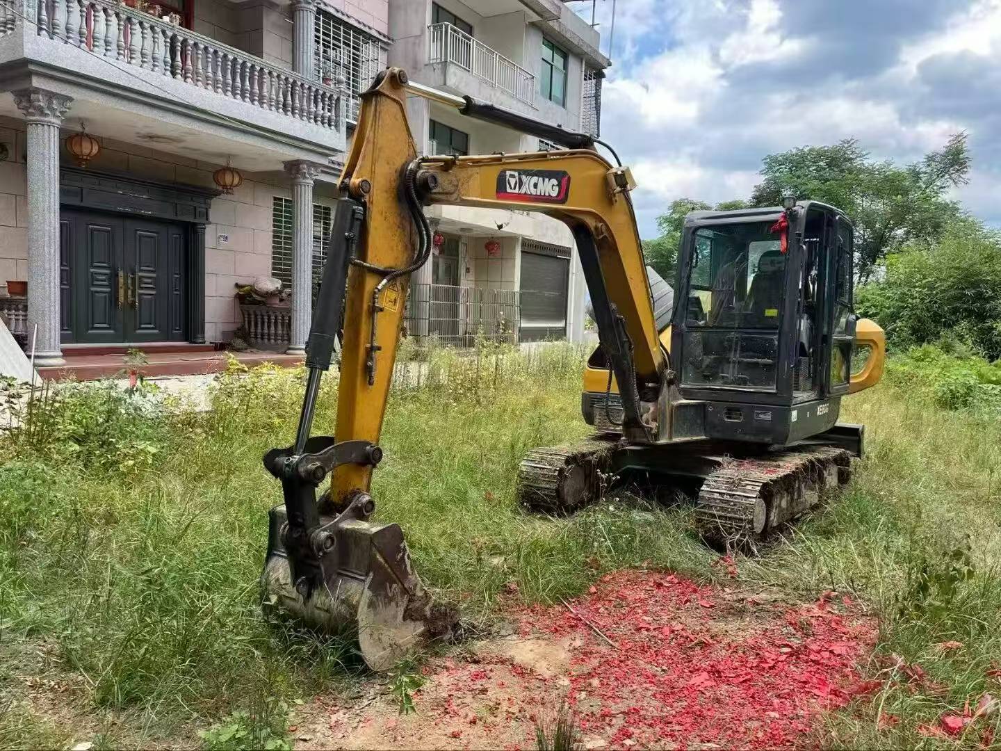 Buy XCMG XE60 Used Excavator / 5 Buy XCMG XE60 Used Excavator / 5