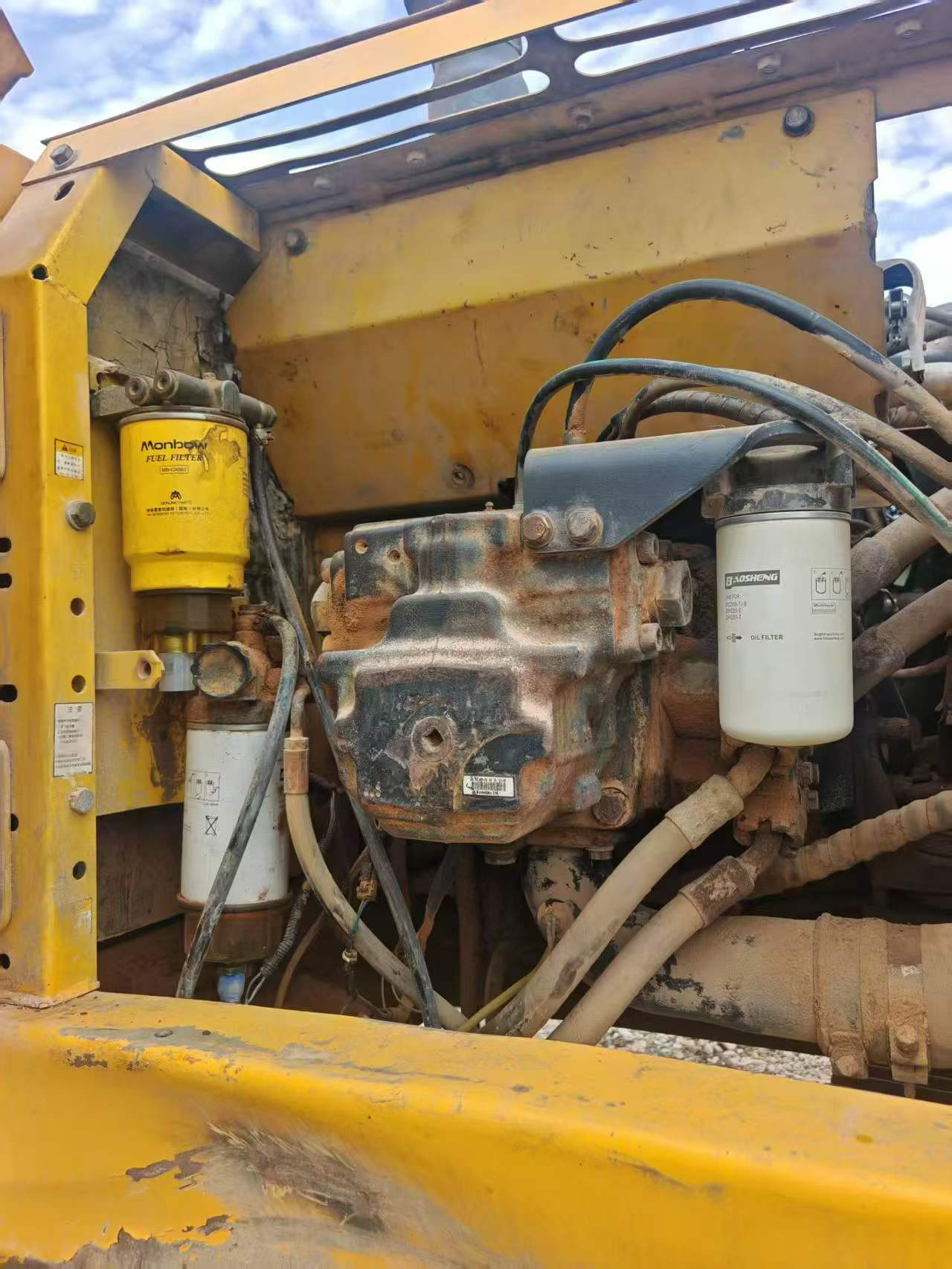 Compre Excavadora Komatsu PC240-6 Usada / 9 Compre Excavadora Komatsu PC240-6 Usada / 9