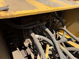 Compre Escavadeira Komatsu PC200-8 Usada / 5 Compre Escavadeira Komatsu PC200-8 Usada / 5