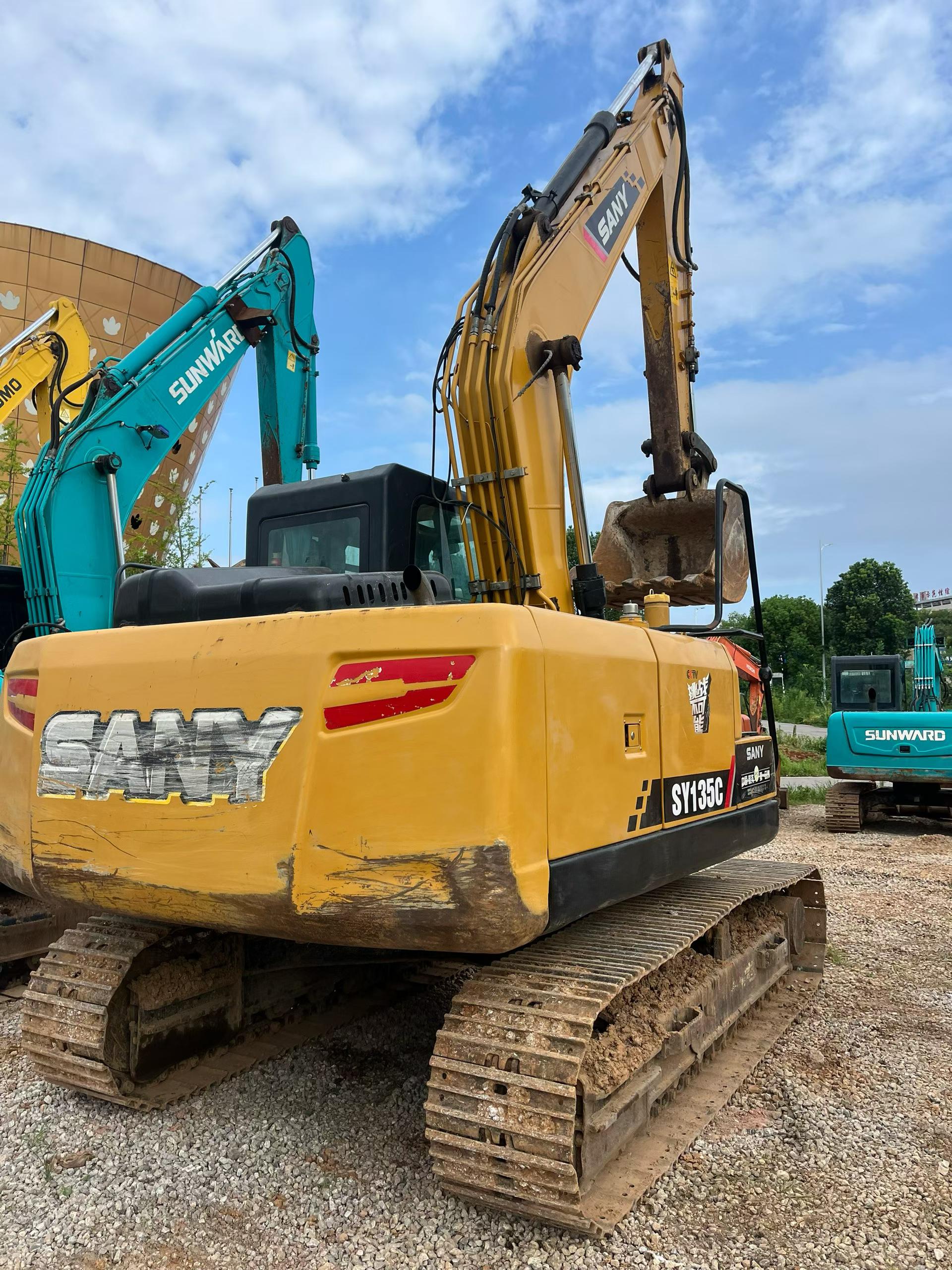 Buy Sany SY135 Used Excavator / 3 Buy Sany SY135 Used Excavator / 3