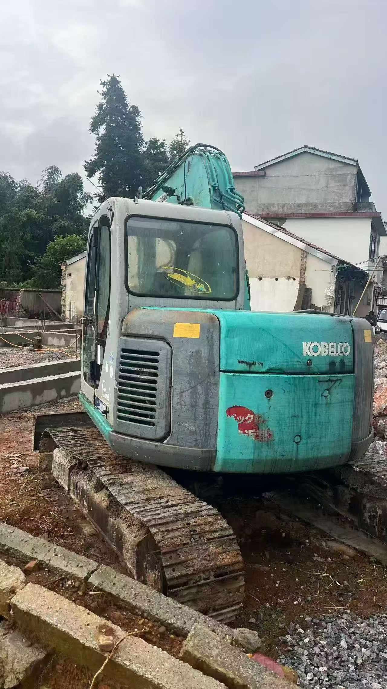 Compre Escavadeira Kobelco SK70 Usada / 2
