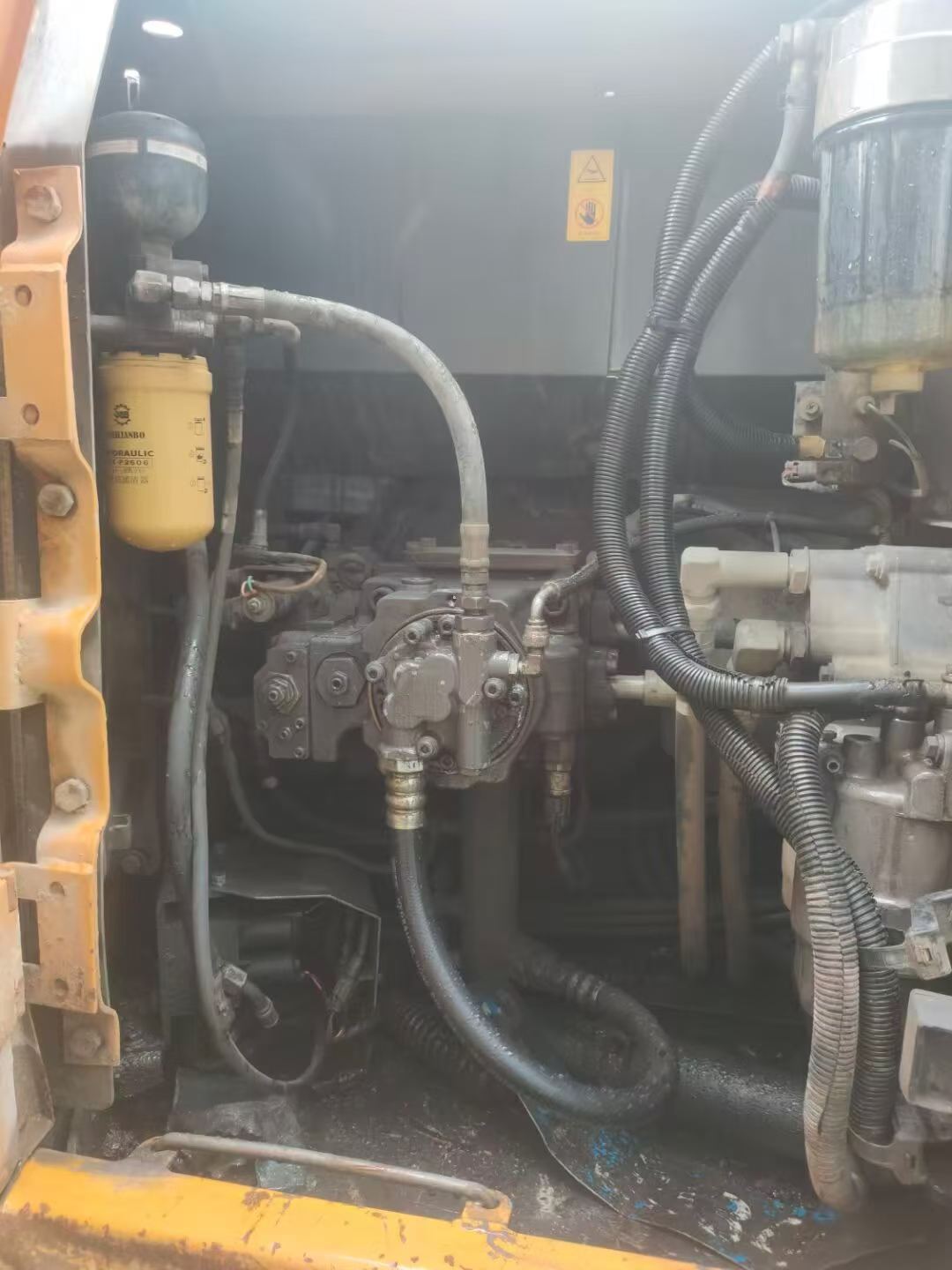 شراء حفارة Case CX130 مستعملة / 4