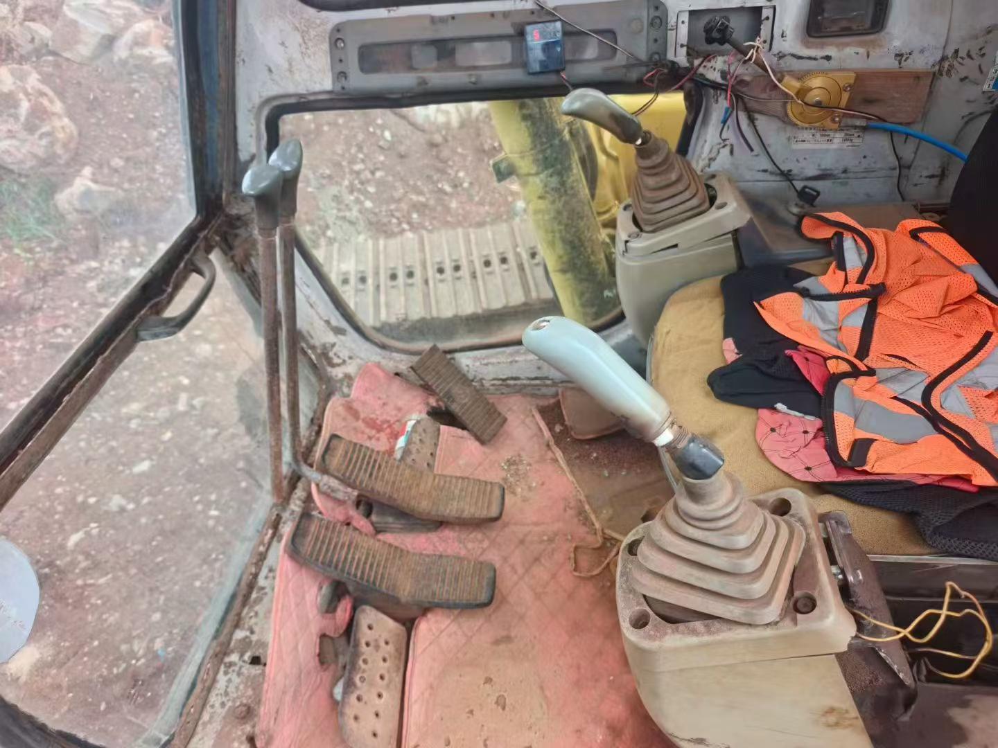 Buy Sumitomo SH120C2 Used Excavator / 5