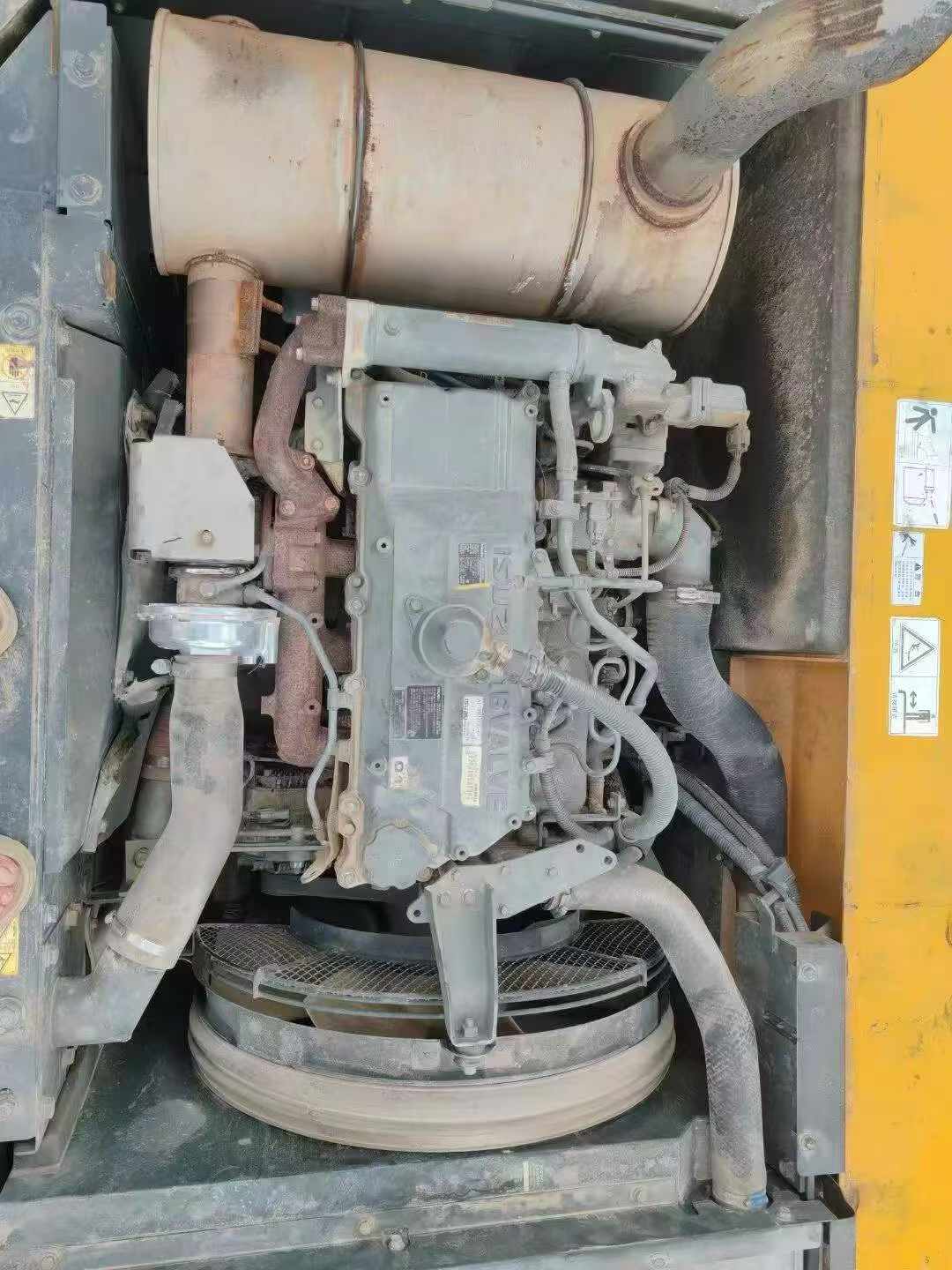شراء حفارة Case CX210 مستعملة / 8