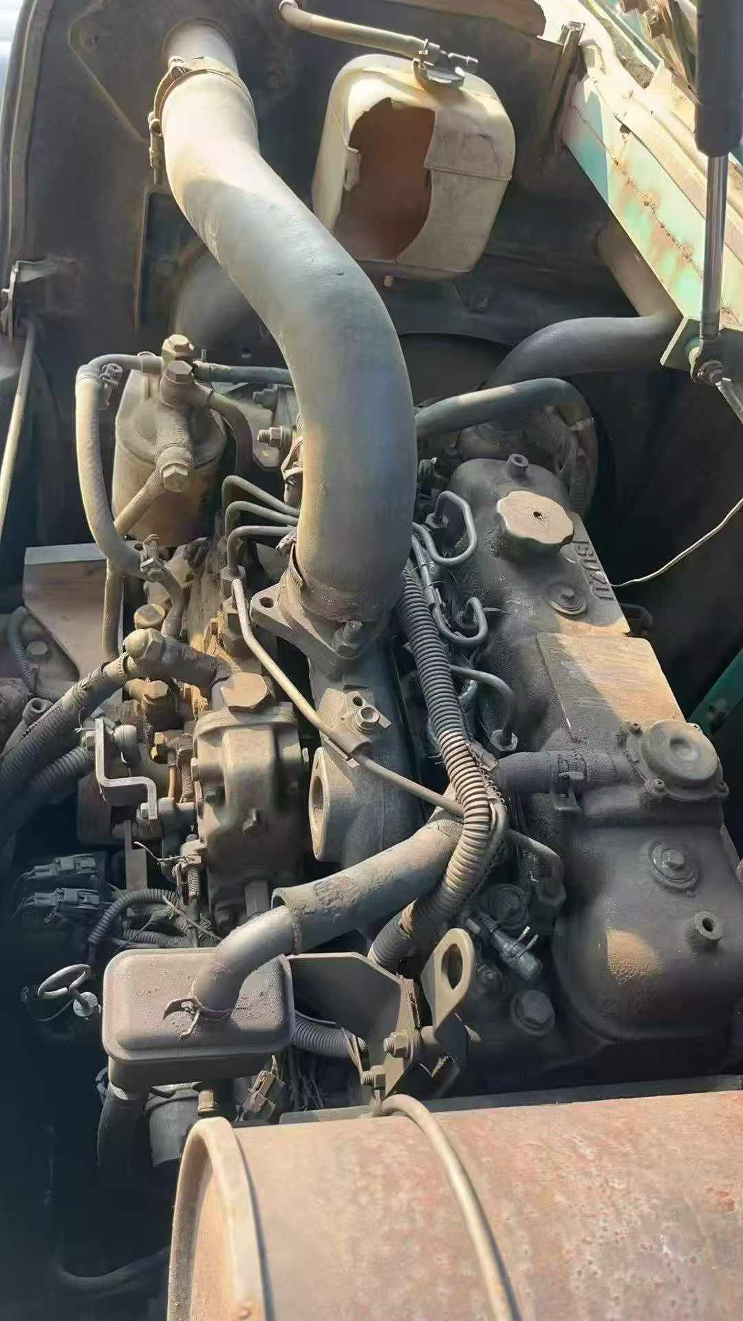 Compre Escavadeira Kobelco SK70 Usada / 5