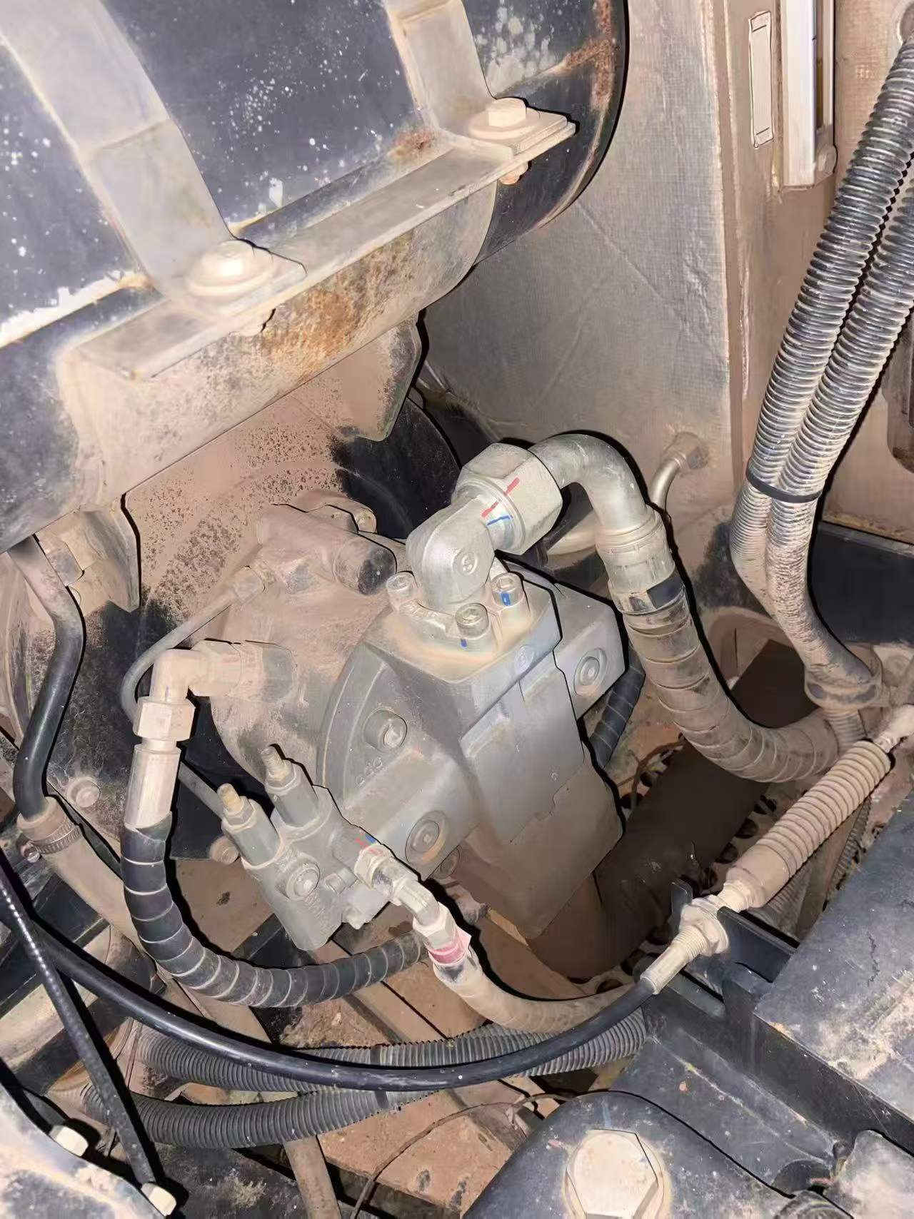Buy Sany SY55 Used Excavator / 5