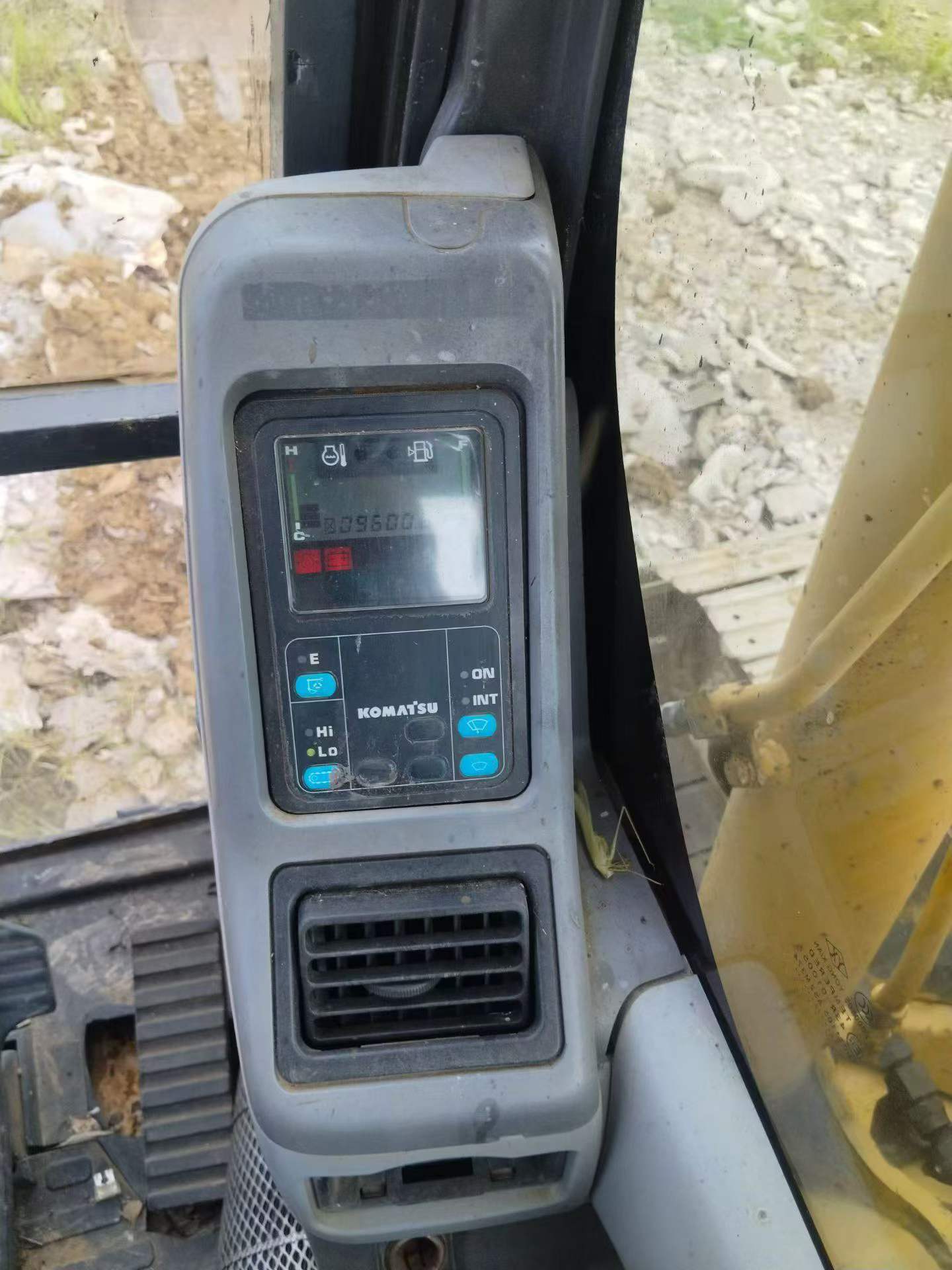 Buy Komatsu PC78 Used Excavator / 3