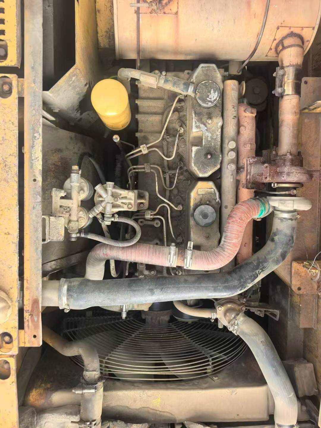 Compre Escavadeira Caterpillar 320CU Usada / 7 Compre Escavadeira Caterpillar 320CU Usada / 7