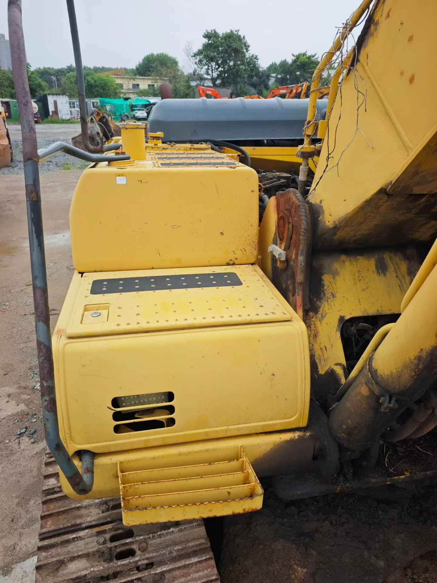 Acheter Pelle Komatsu PC220-8 d'occasion / 7