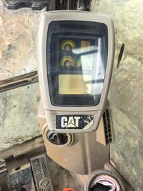 Compre Escavadeira Caterpillar 320CU Usada / 4 Compre Escavadeira Caterpillar 320CU Usada / 4