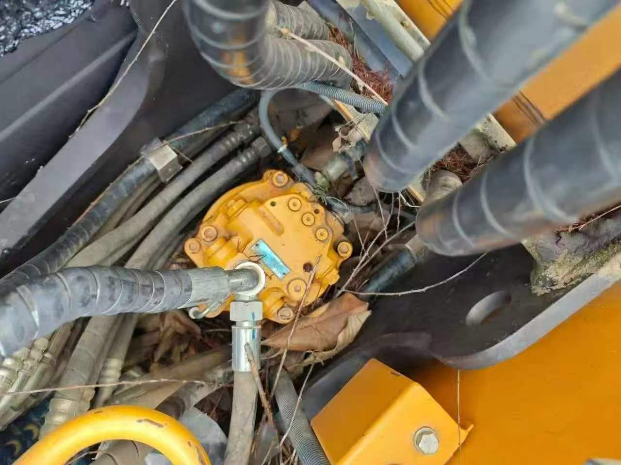 Compre Excavadora Sany SY65C Usada / 3 Compre Excavadora Sany SY65C Usada / 3