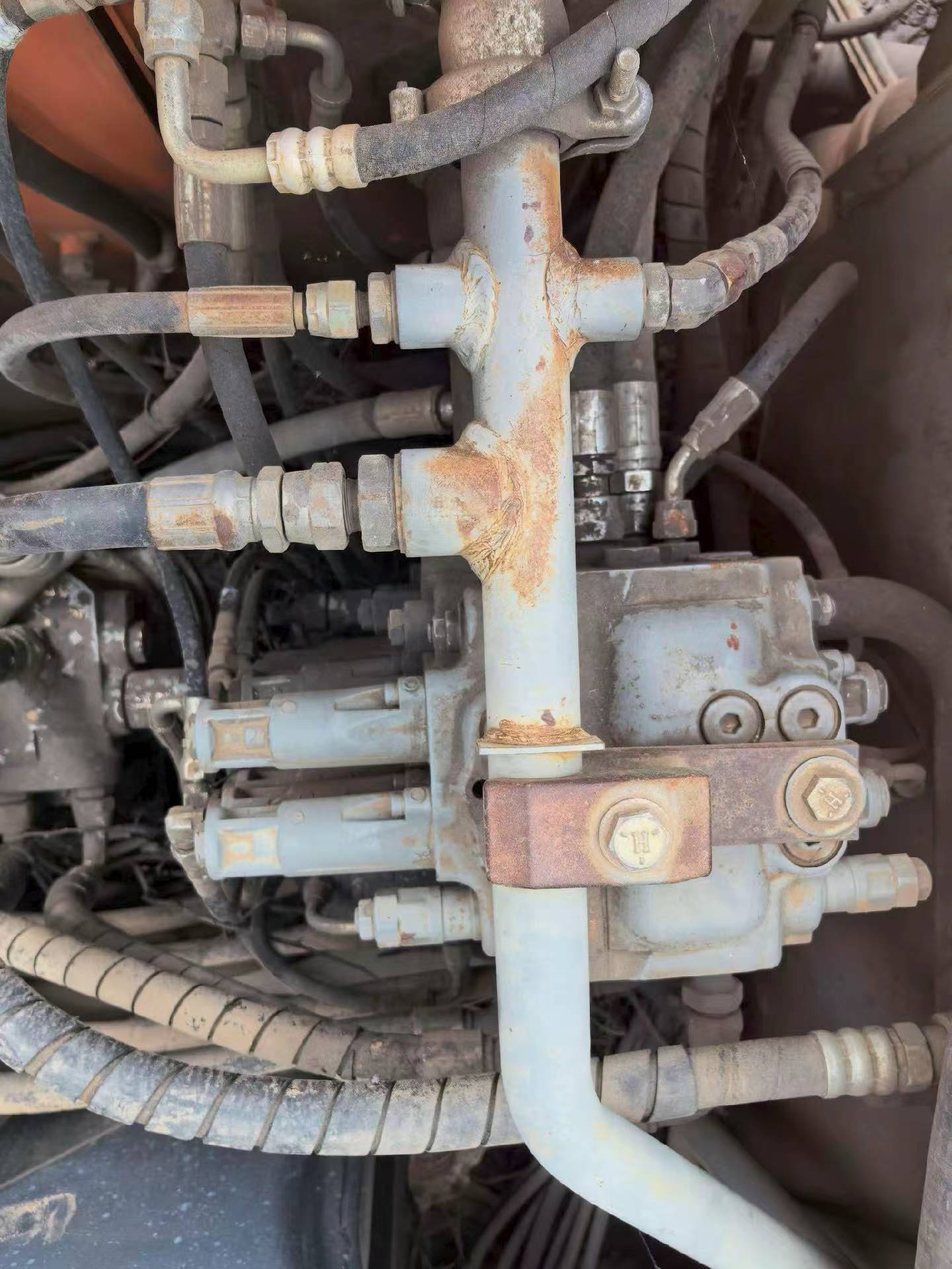 Buy Hitachi ZX70-5G Used Excavator / 3
