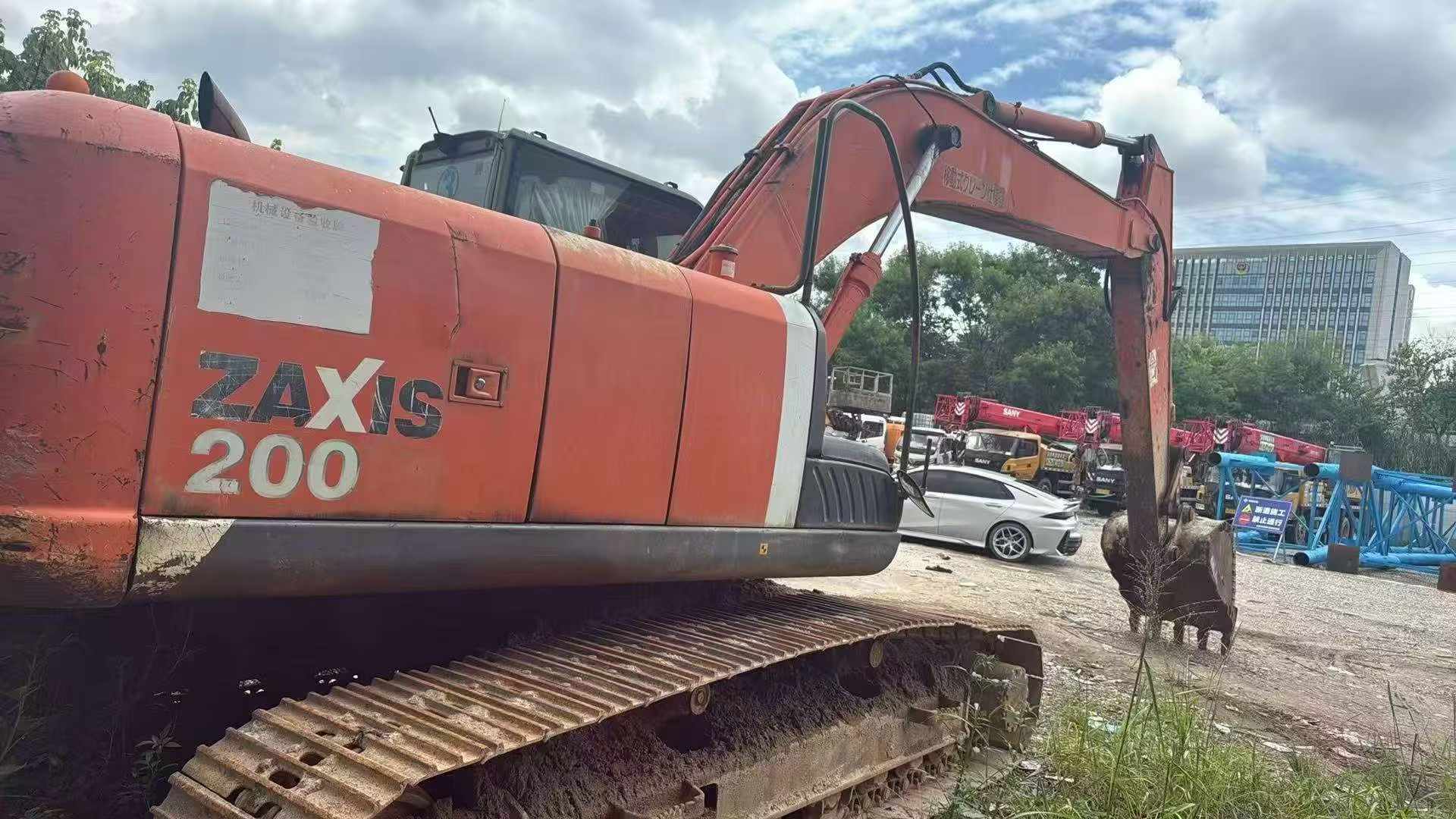 Comprar Hitachi EX200-3 Usado Excavadora