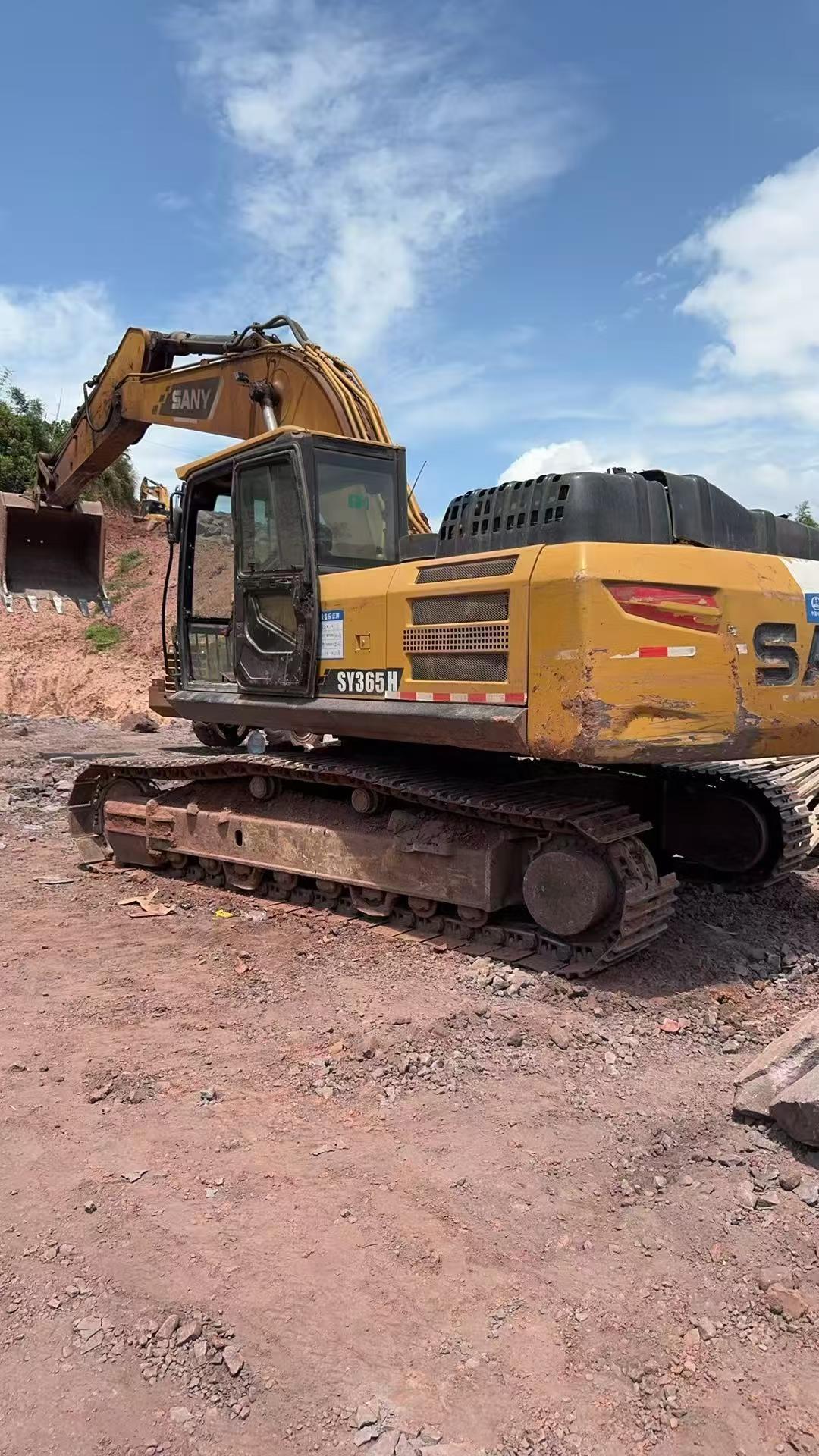 شراء Sany SY305C مستعمل حفارة