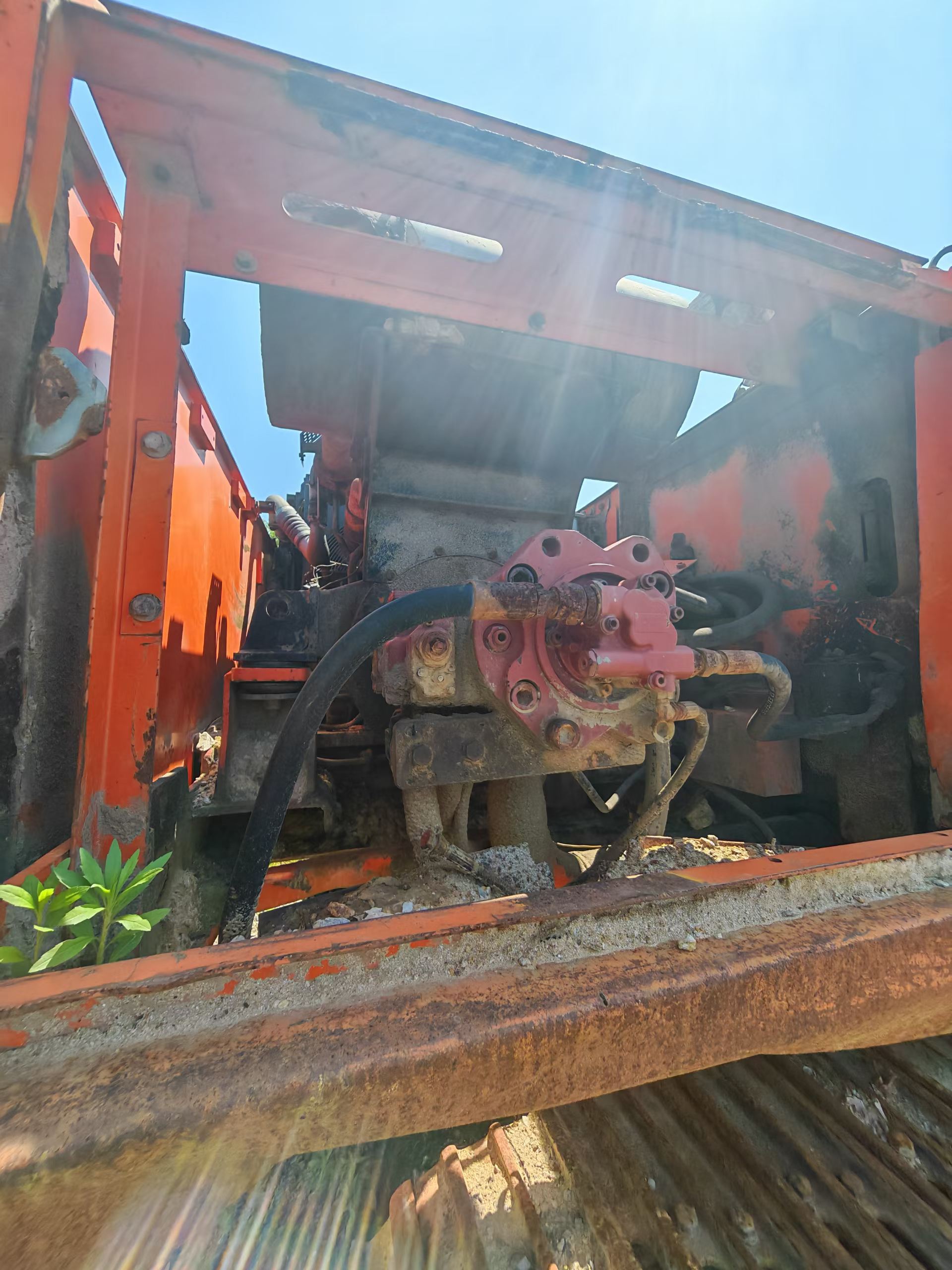Compre Excavadora Doosan DH300-7 Usada / 8 Compre Excavadora Doosan DH300-7 Usada / 8