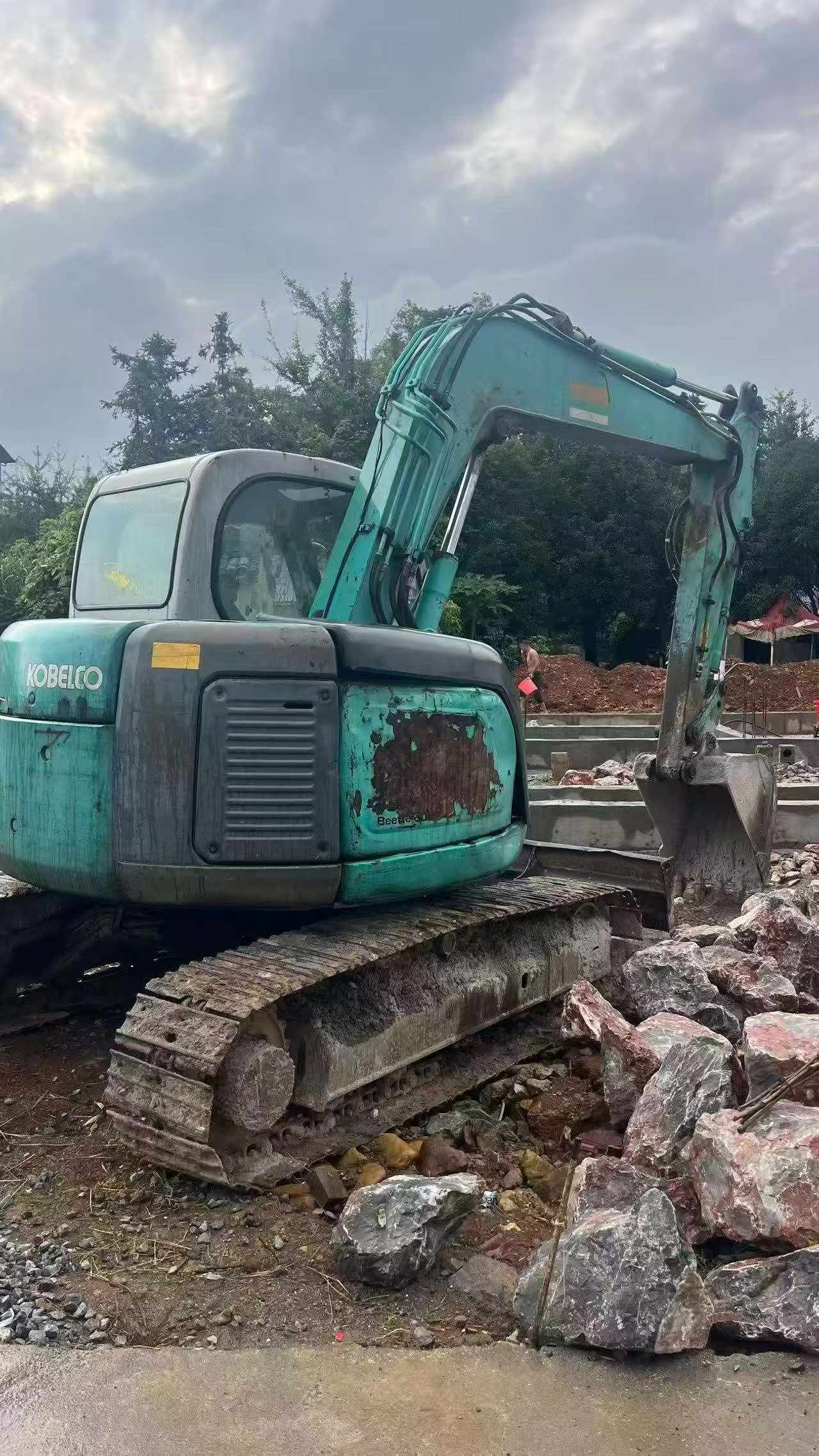 Купить Kobelco SK70 Подержанный Экскаватор